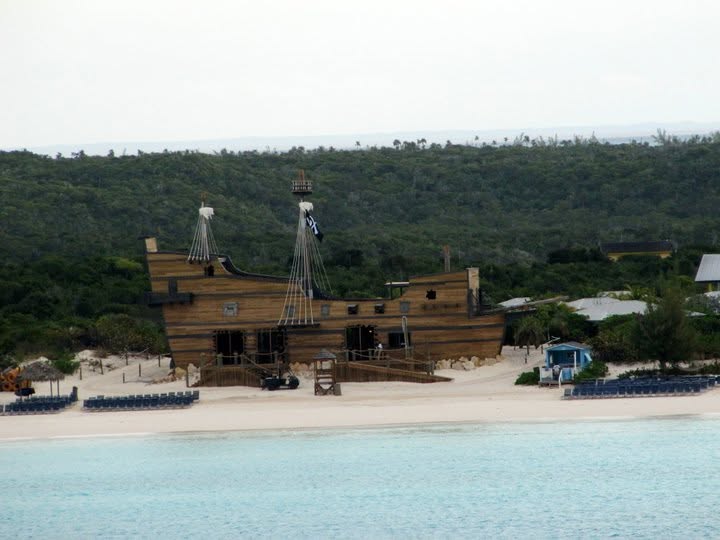 The beach on Half Moon Cay with the pirate ship