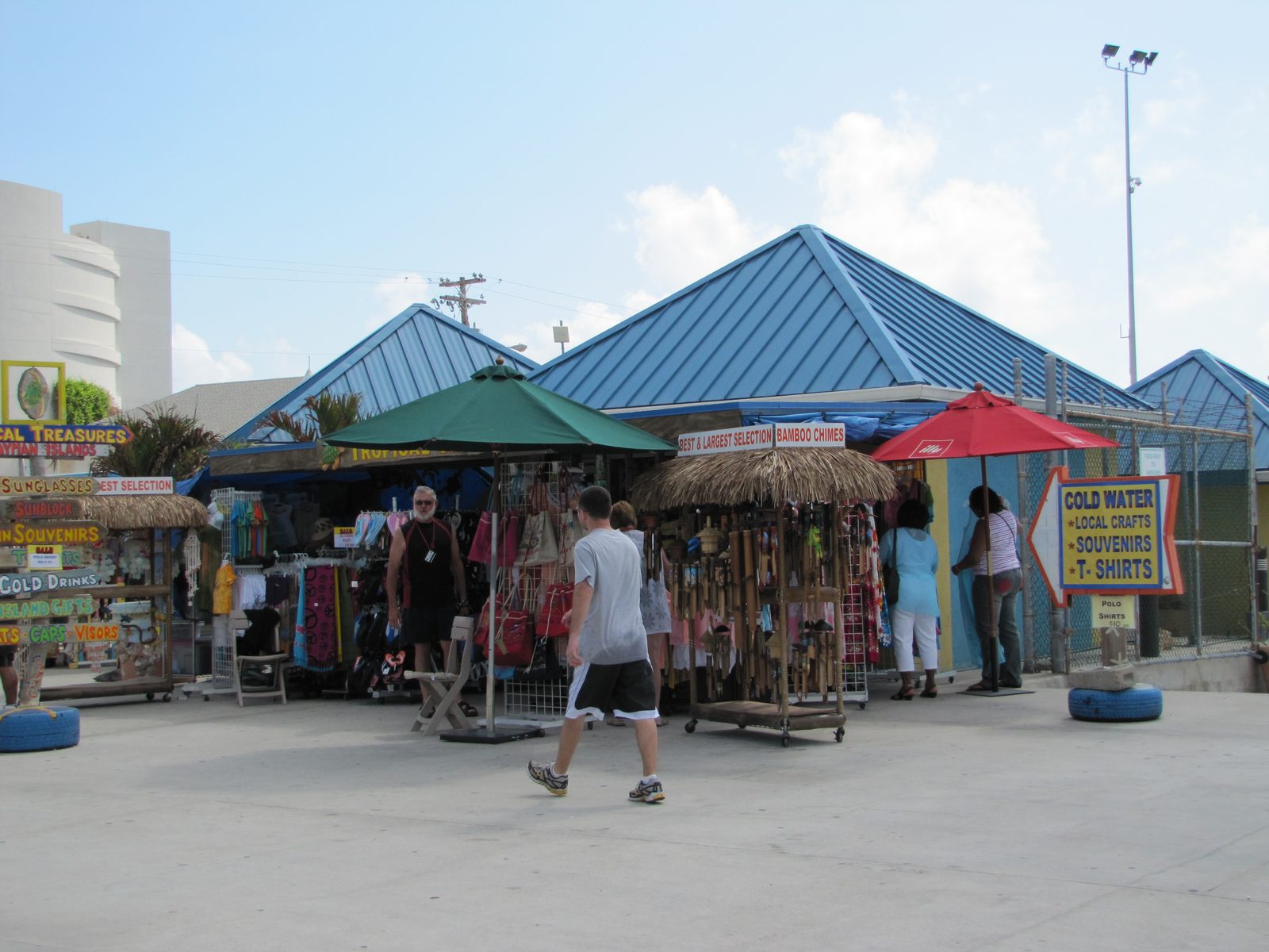 The market on the dock in Grand Cayman