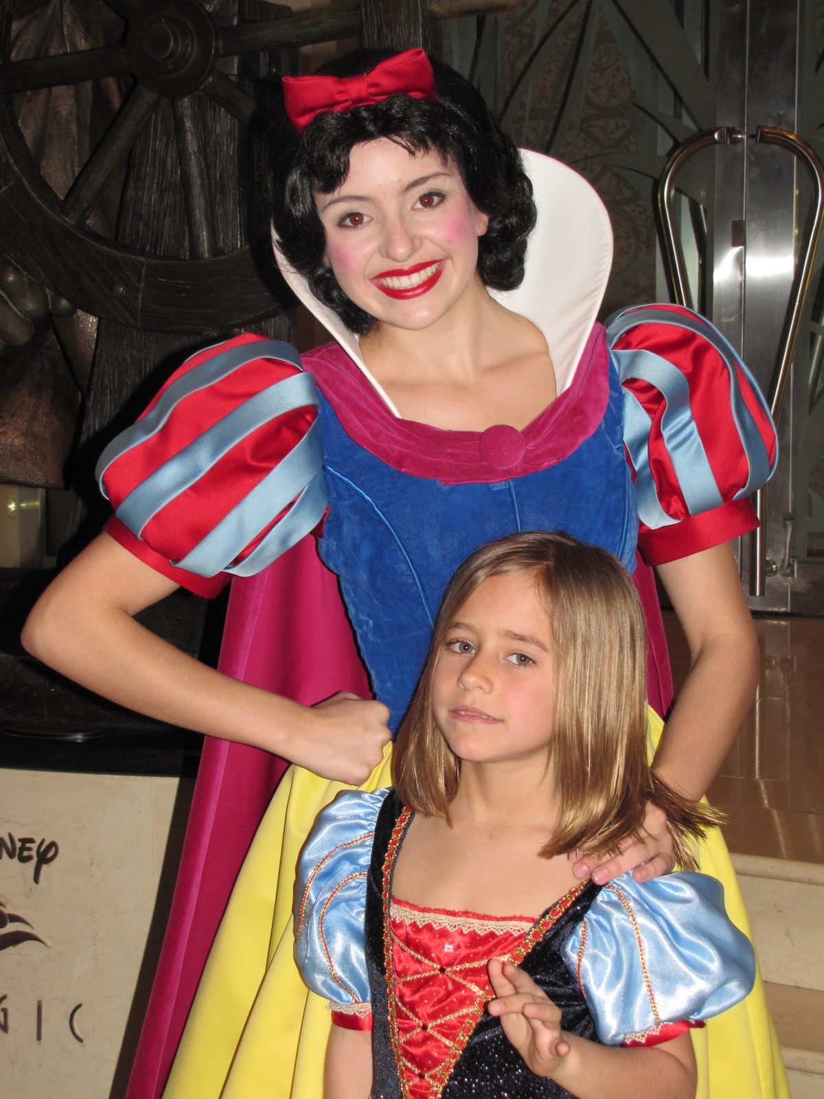 Snow White, who knew sign language, and Lisa