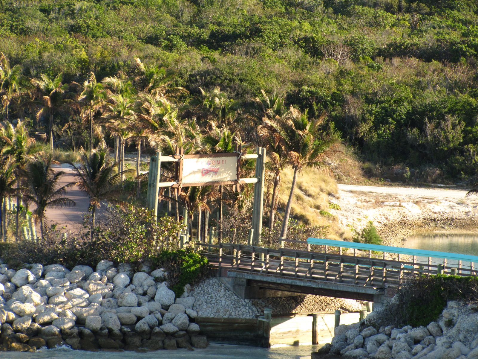 The bridge and path on Castaway Cay