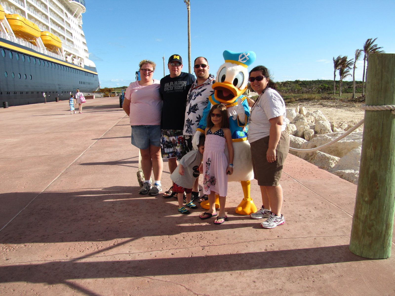 Kim, Dan, Michael, Donald, Lisa, Thomas and Kathy at Castaway Cay