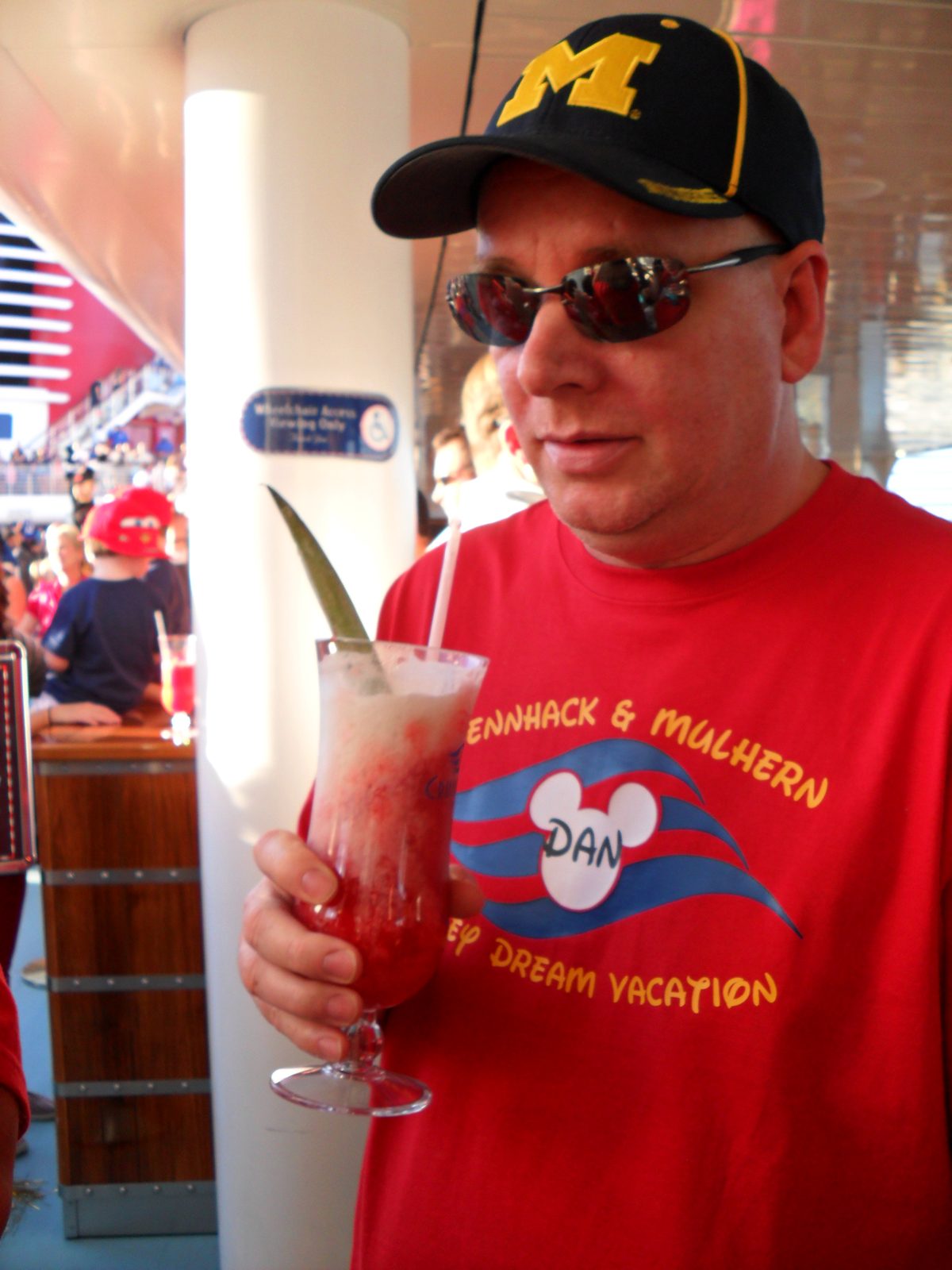 Dan's first drink on our Dream vacation