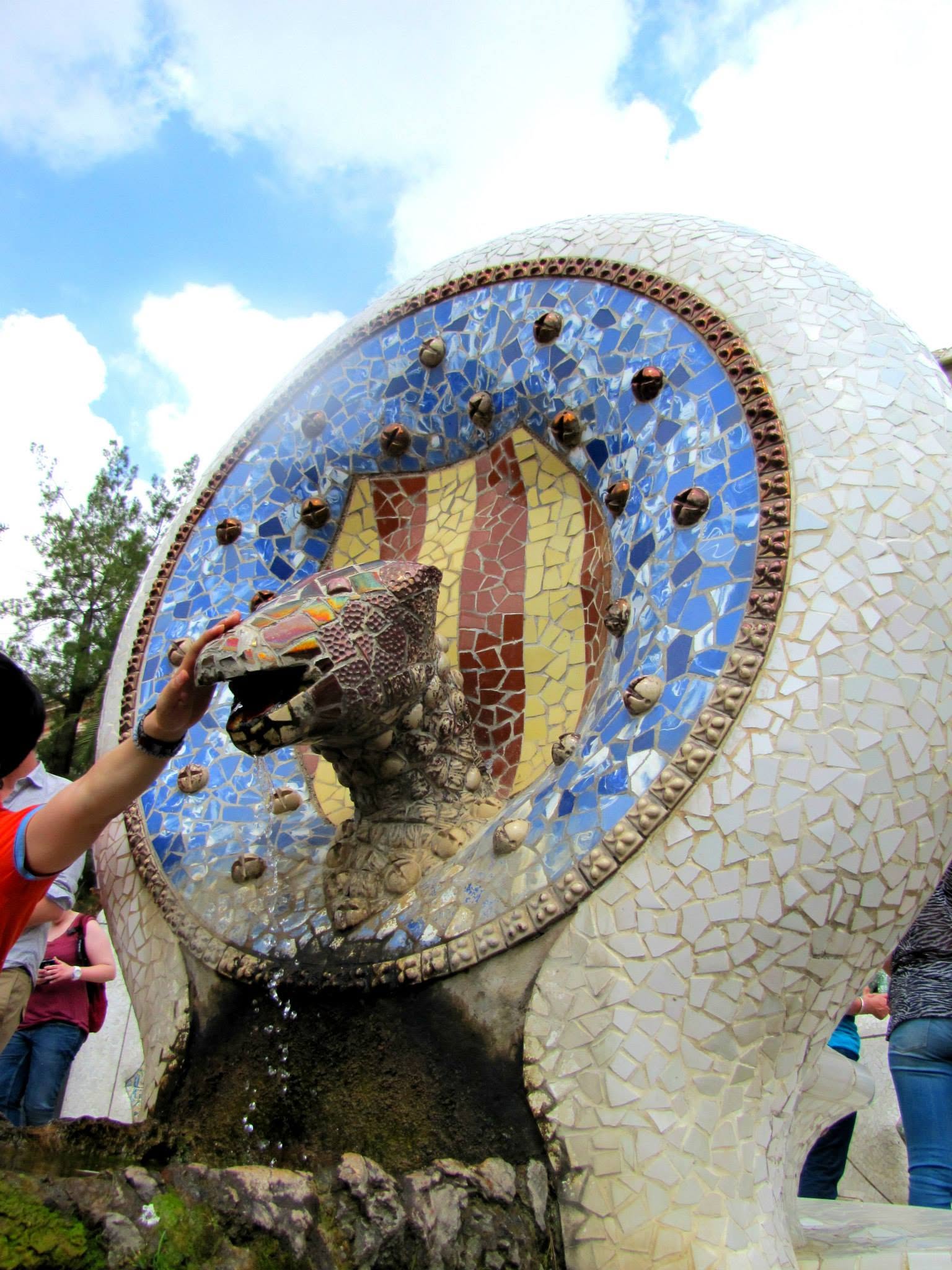 Mosaic fountain at Park Guell