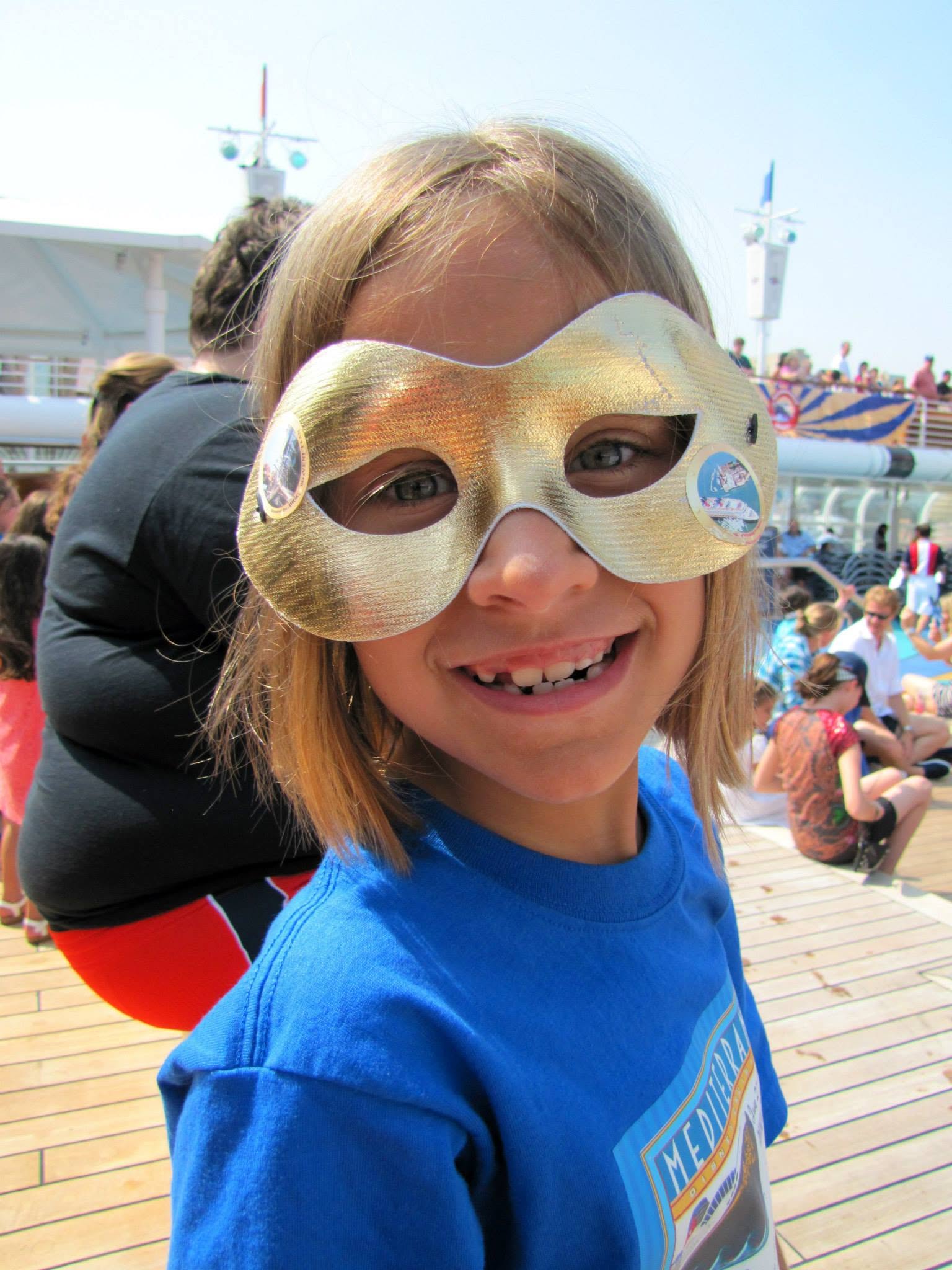 Lisa in her Venetian mask at the Sail-Away Party