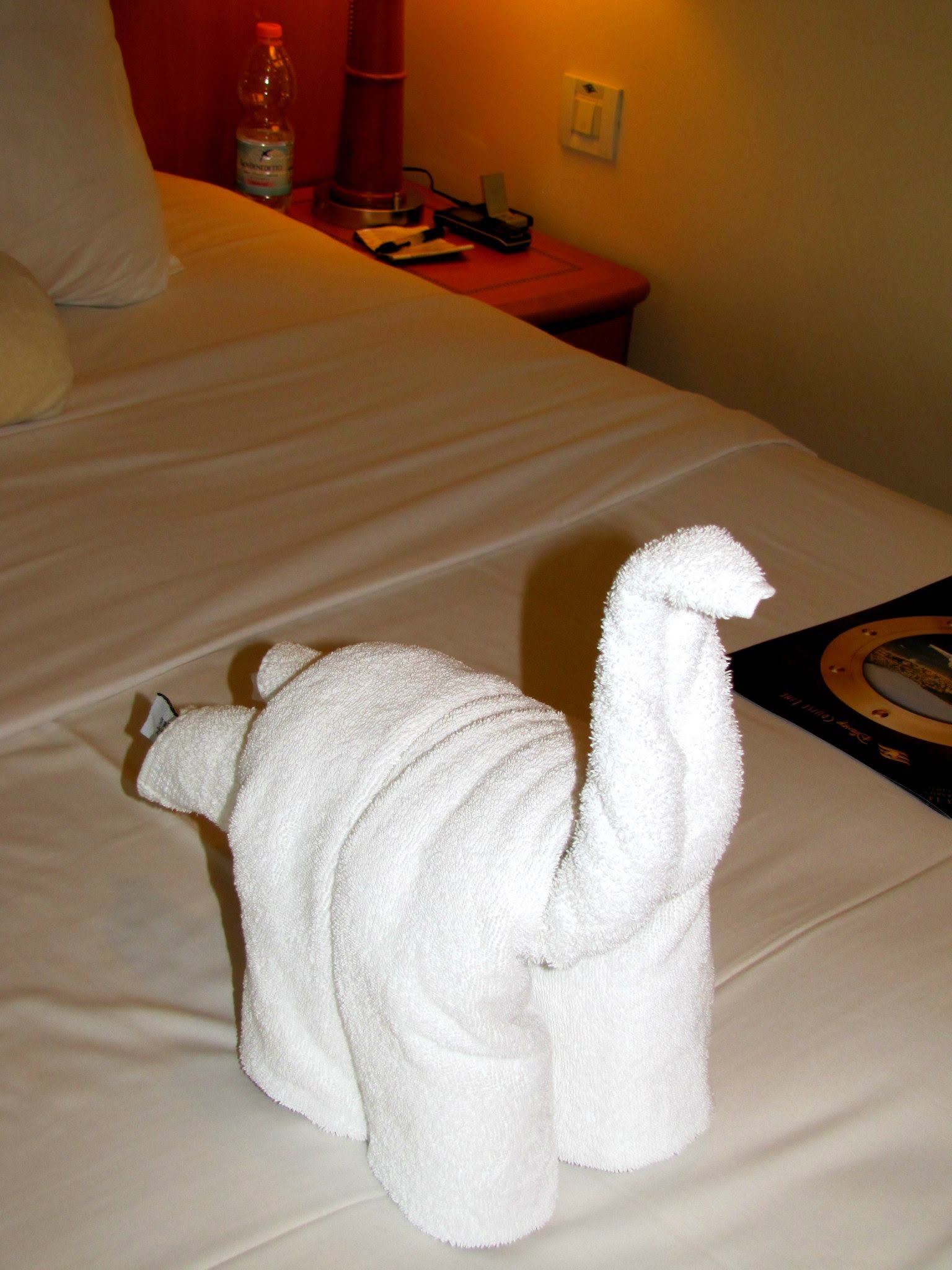 Tonight's towel art on the Magic was a dinosaur