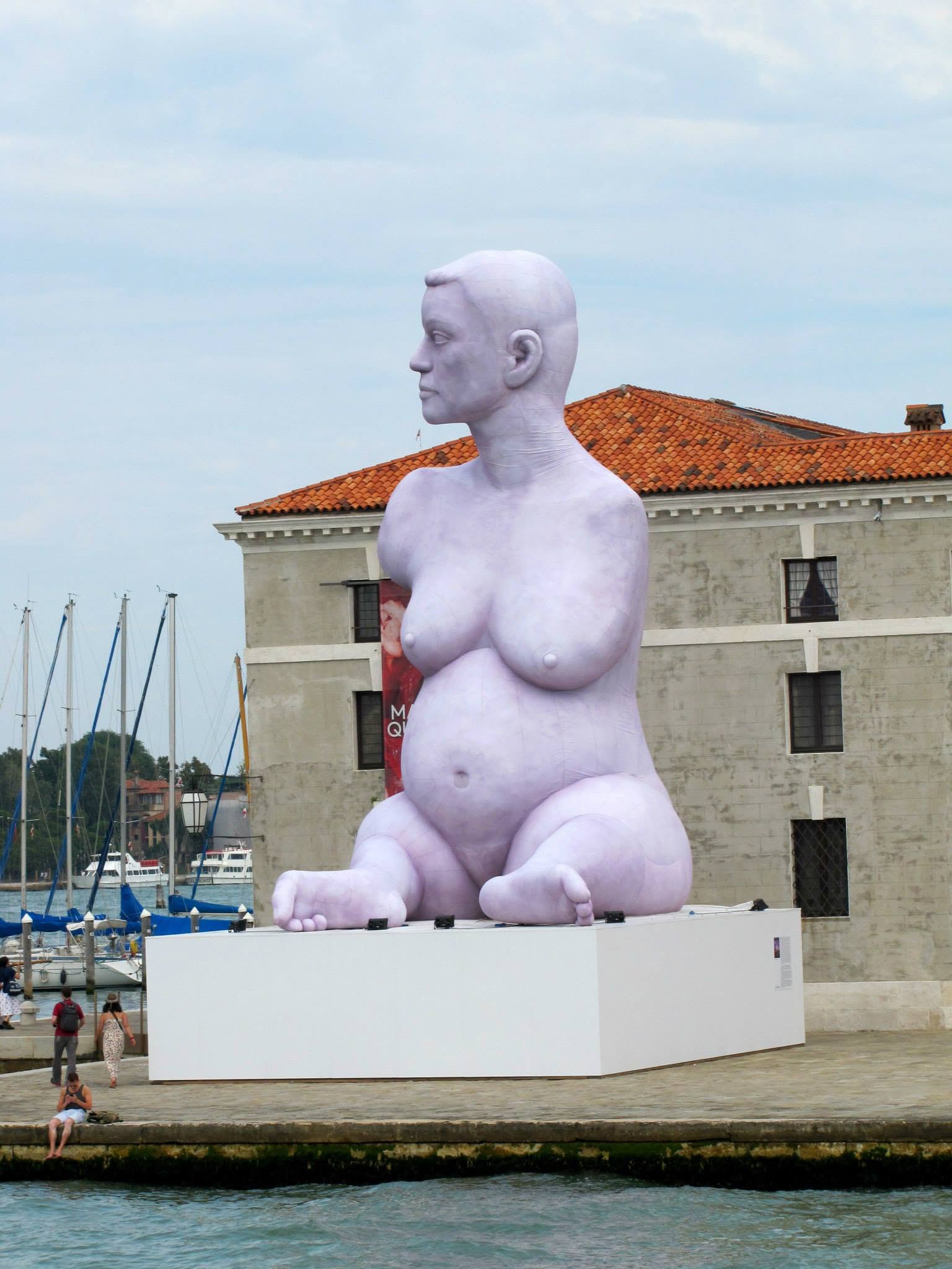 The statue Lisa loved on the panoramic cruise