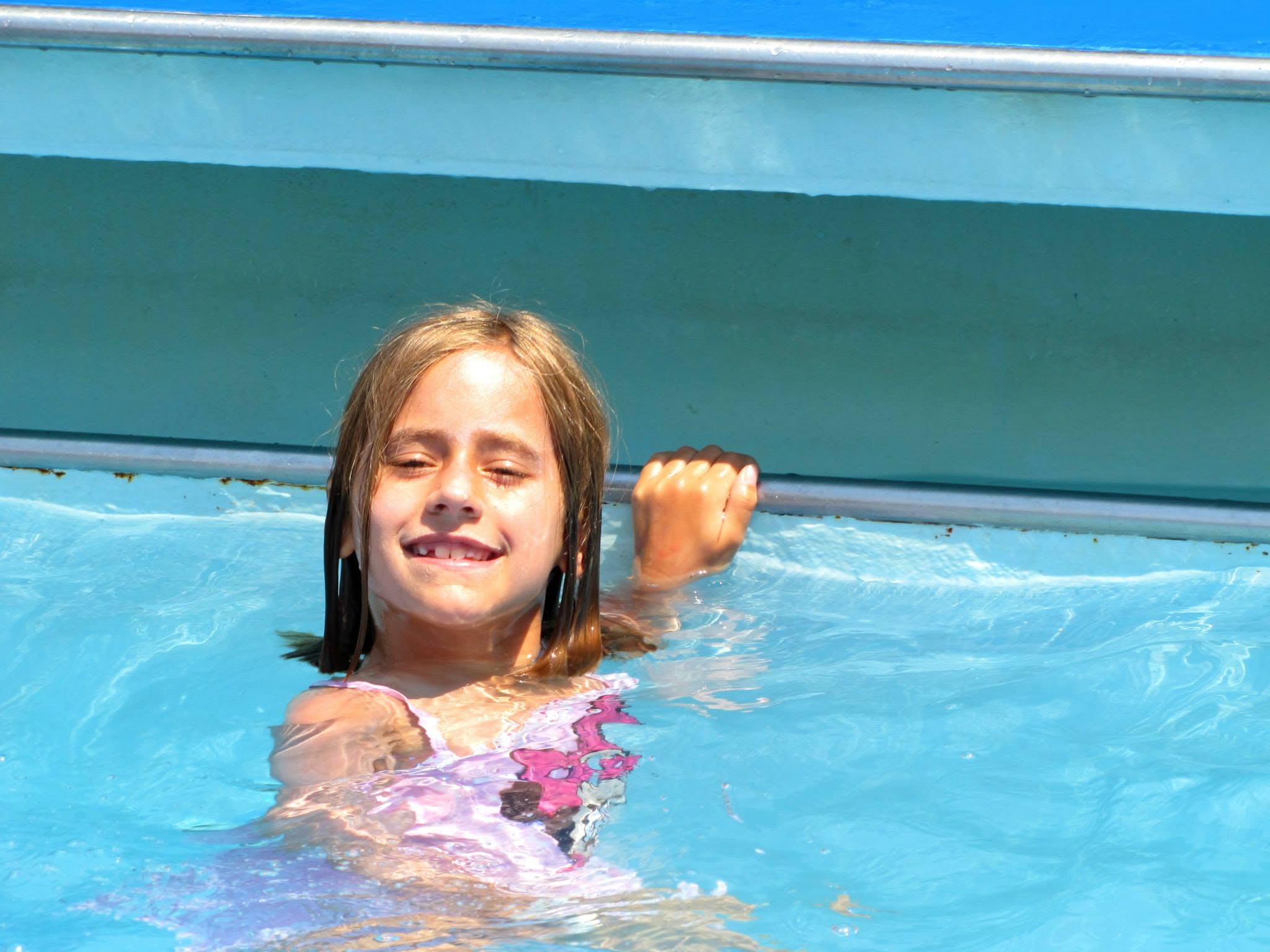 Lisa swimming now that the water was warm