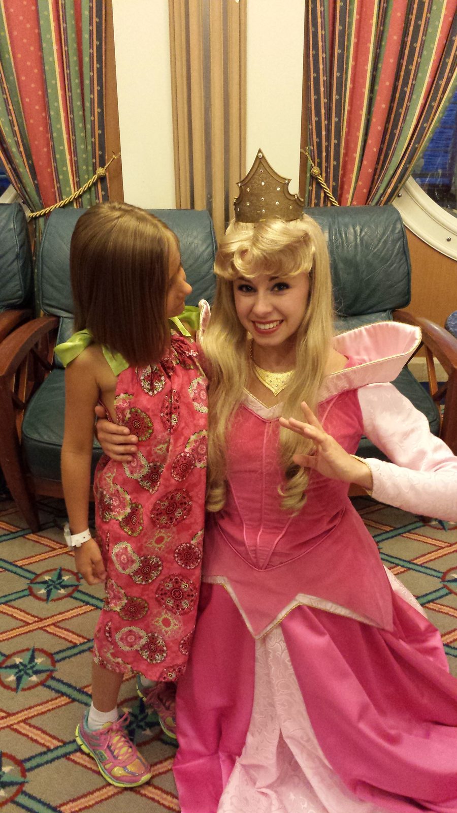 Lisa meets Sleeping Beauty