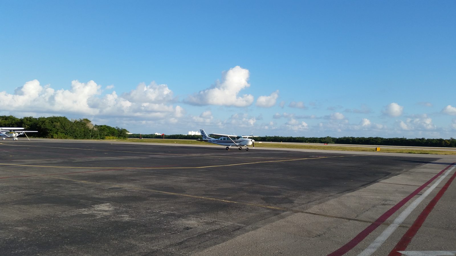 The Cessna on the tarmac