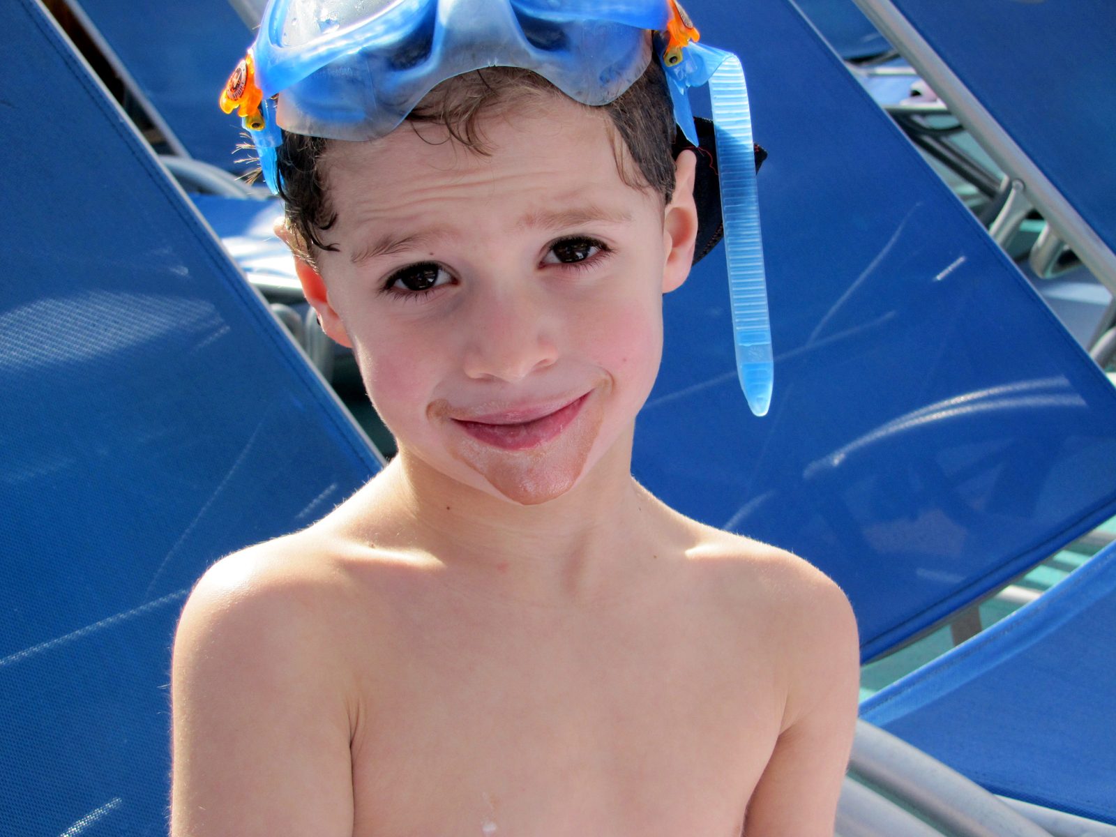 Thomas in his snorkel mask