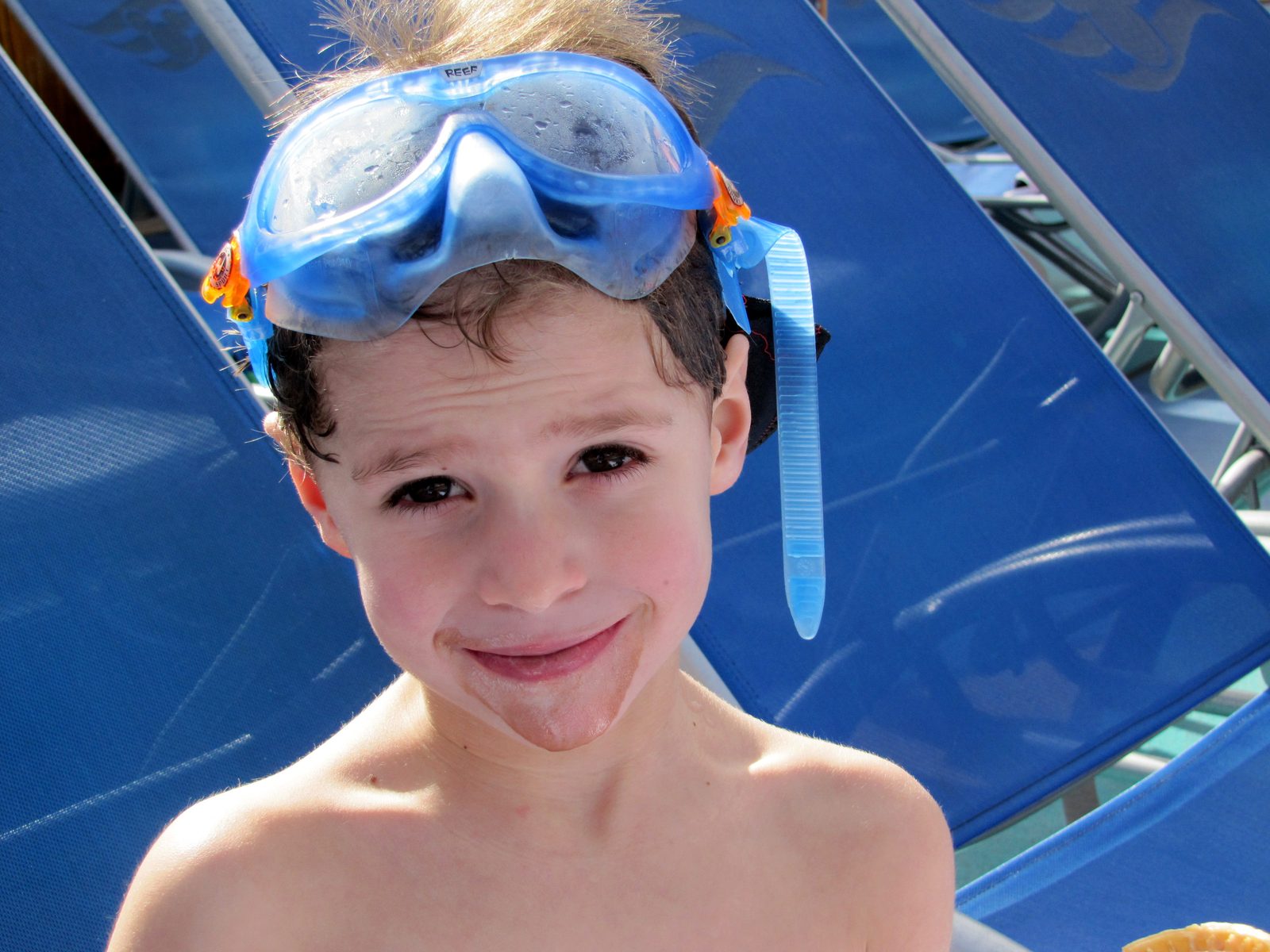 Thomas fresh out of the pool on the Wonder