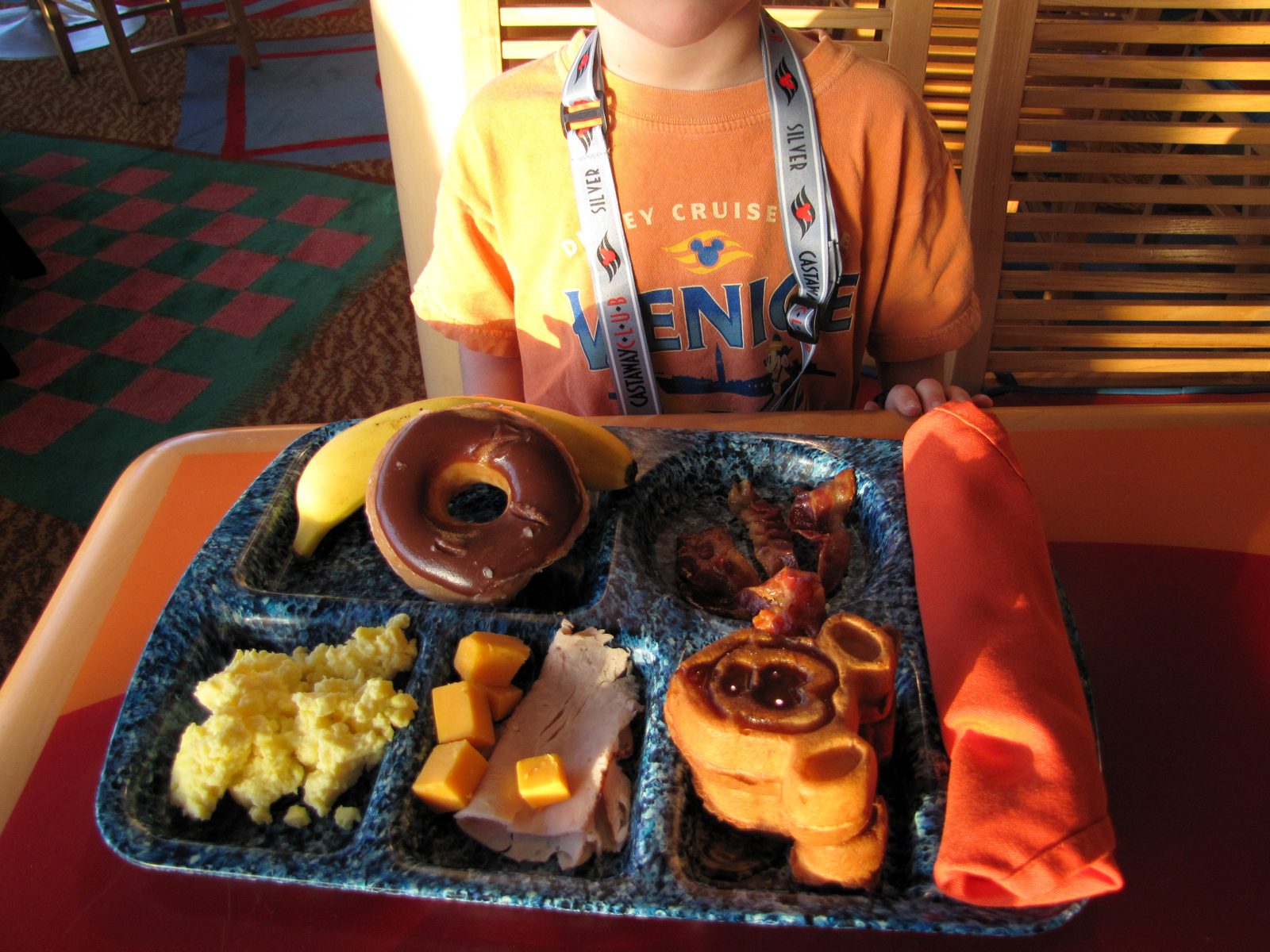 Breakfast from the Beach Blanket Buffet on the Wonder