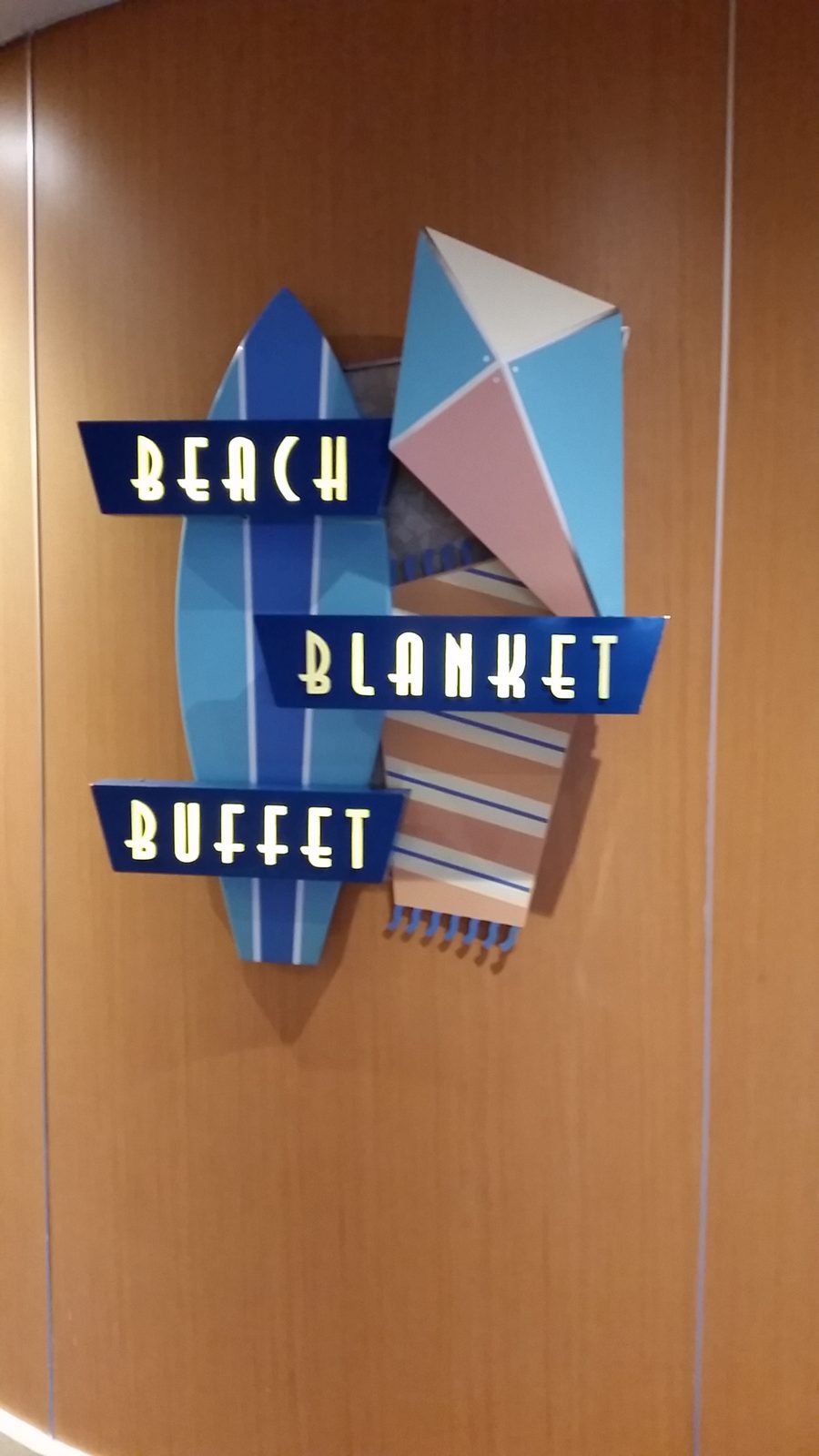 Beach Blanket Buffet on the Wonder