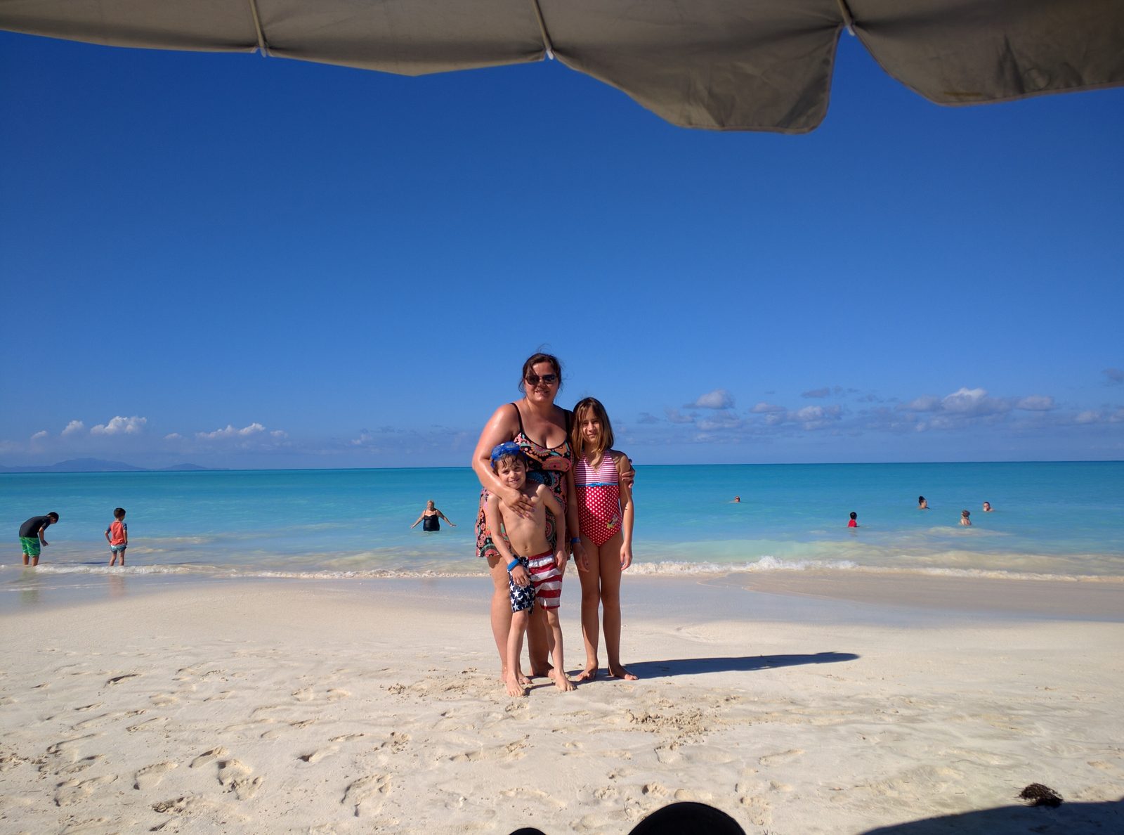 Kathy, Thomas and Lisa on the beach