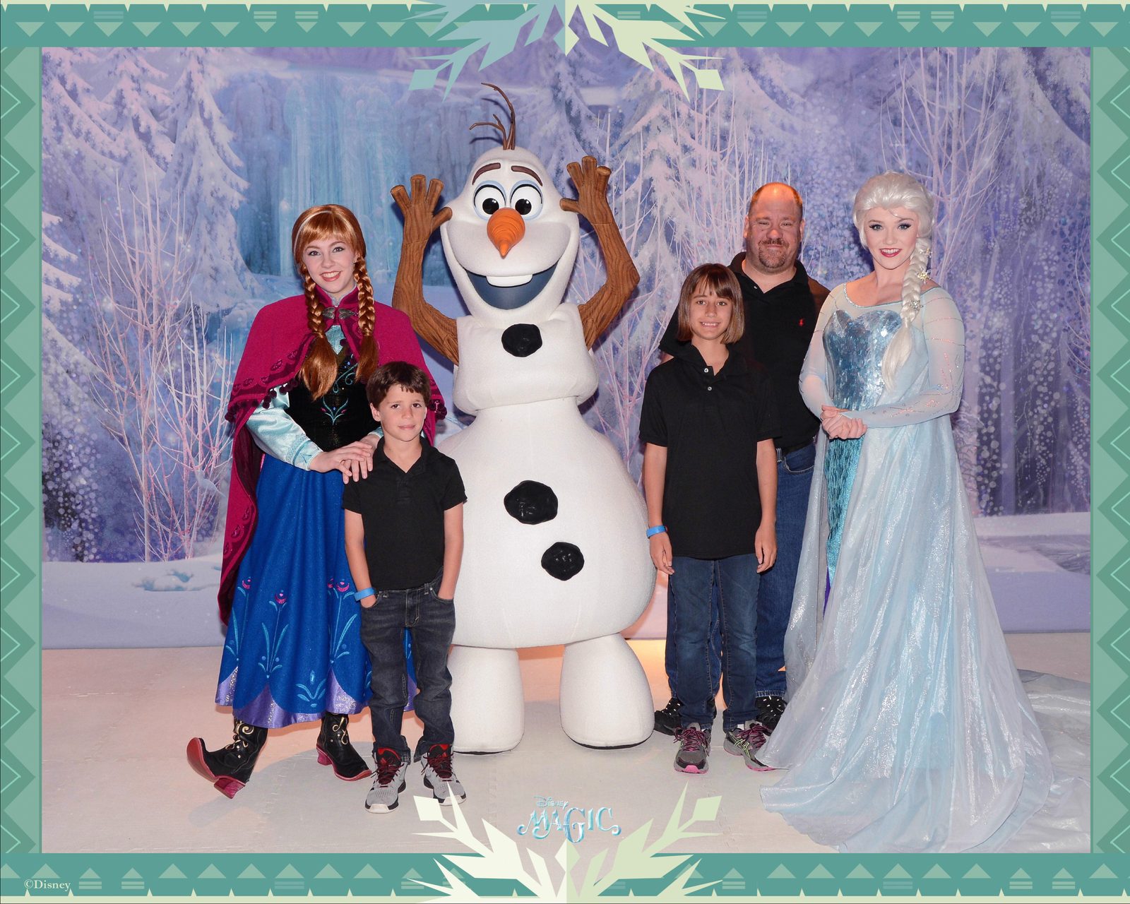 Lisa, Thomas and me with Anna, Olaf and Elsa