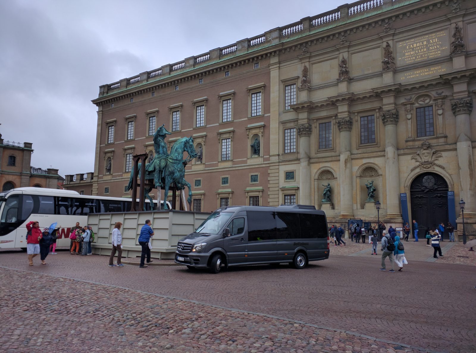 Passing the Royal Palace in Gamla Stan