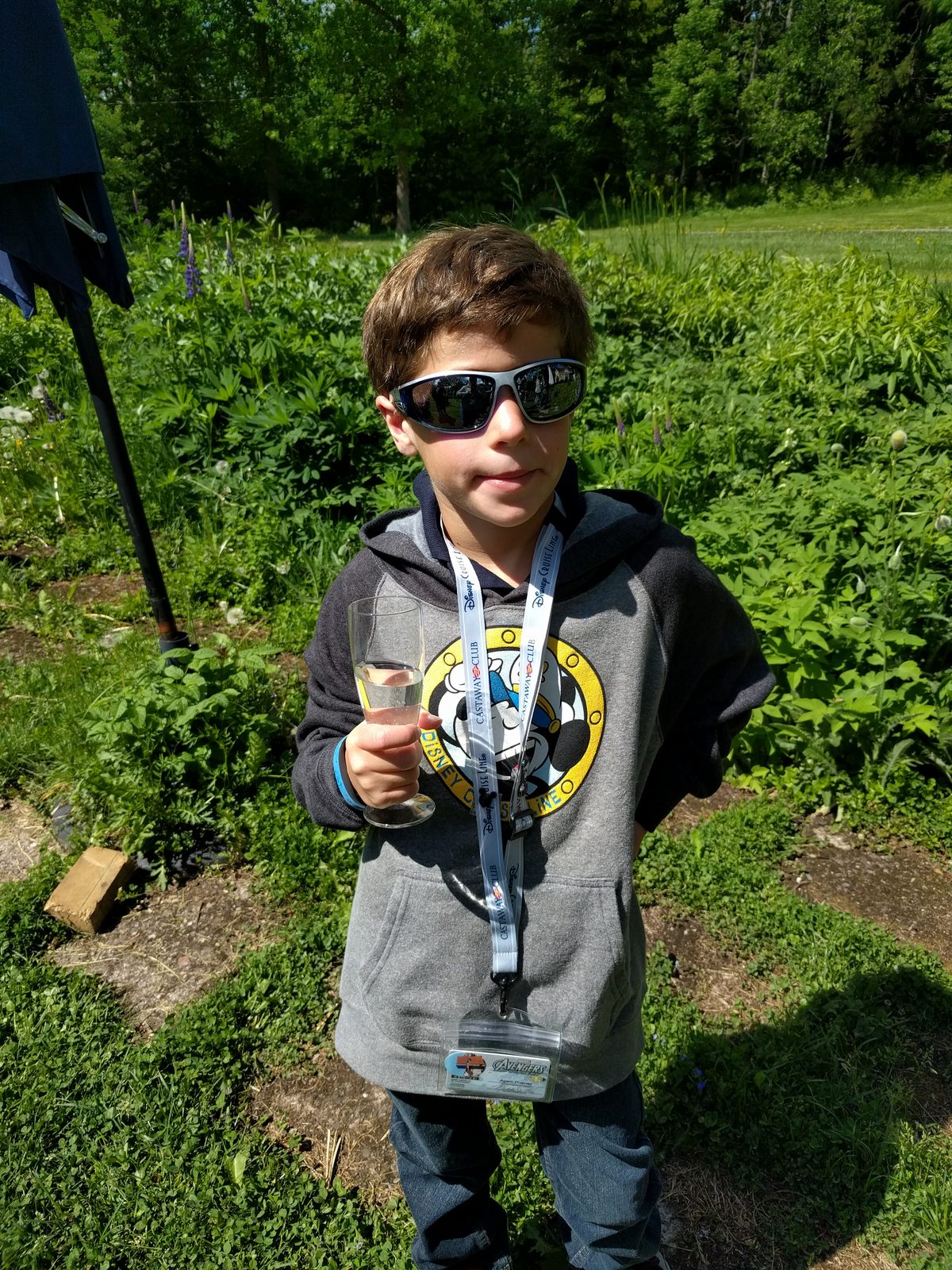 Thomas with the elderflower welcome juice at Savijarvi