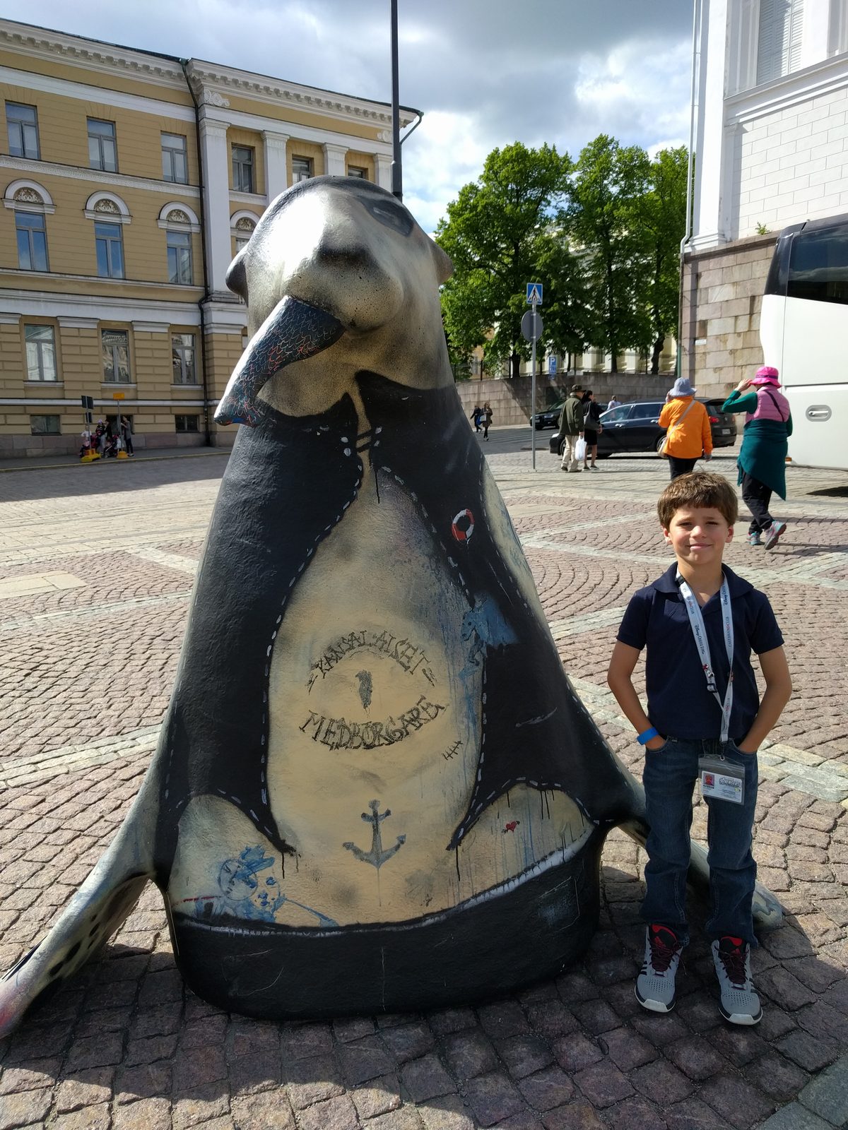 Thomas with another painted seal on Senate Square