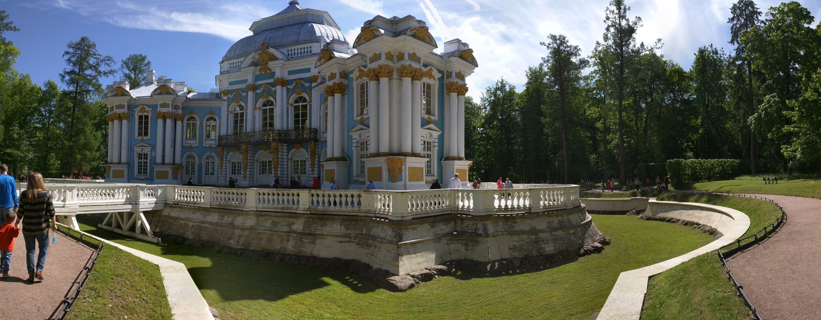 The Hermitage Pavilion on its island in Catherine Park