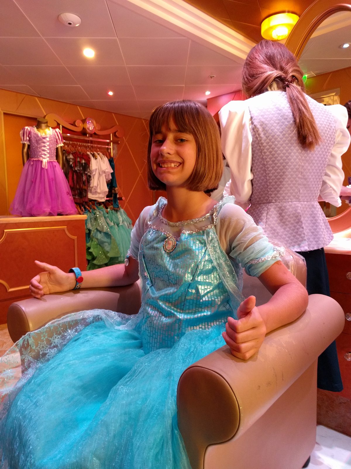Lisa in her Elsa dress after the Bibbidi Bobbidi Boutique