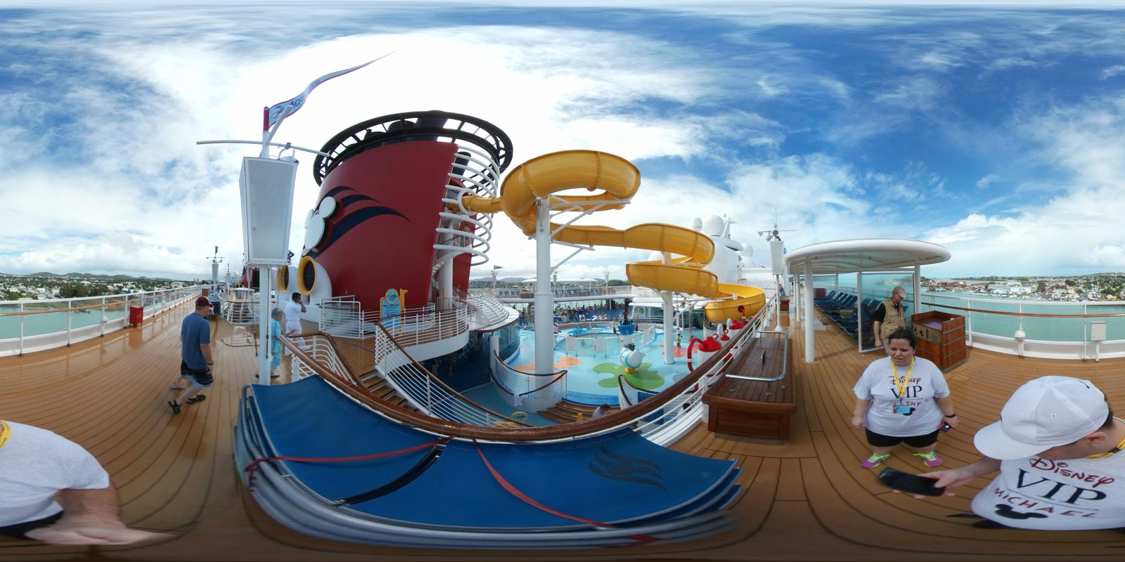 360 view from the sun deck at St. John's