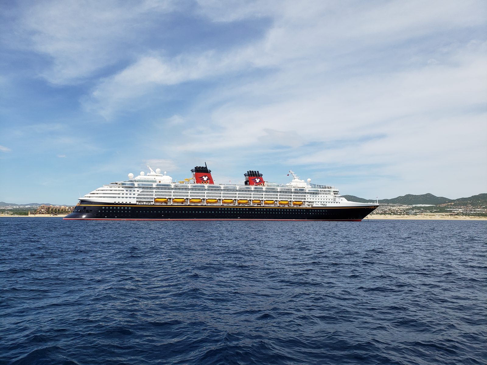 The Wonder at anchor off Cabo San Lucas