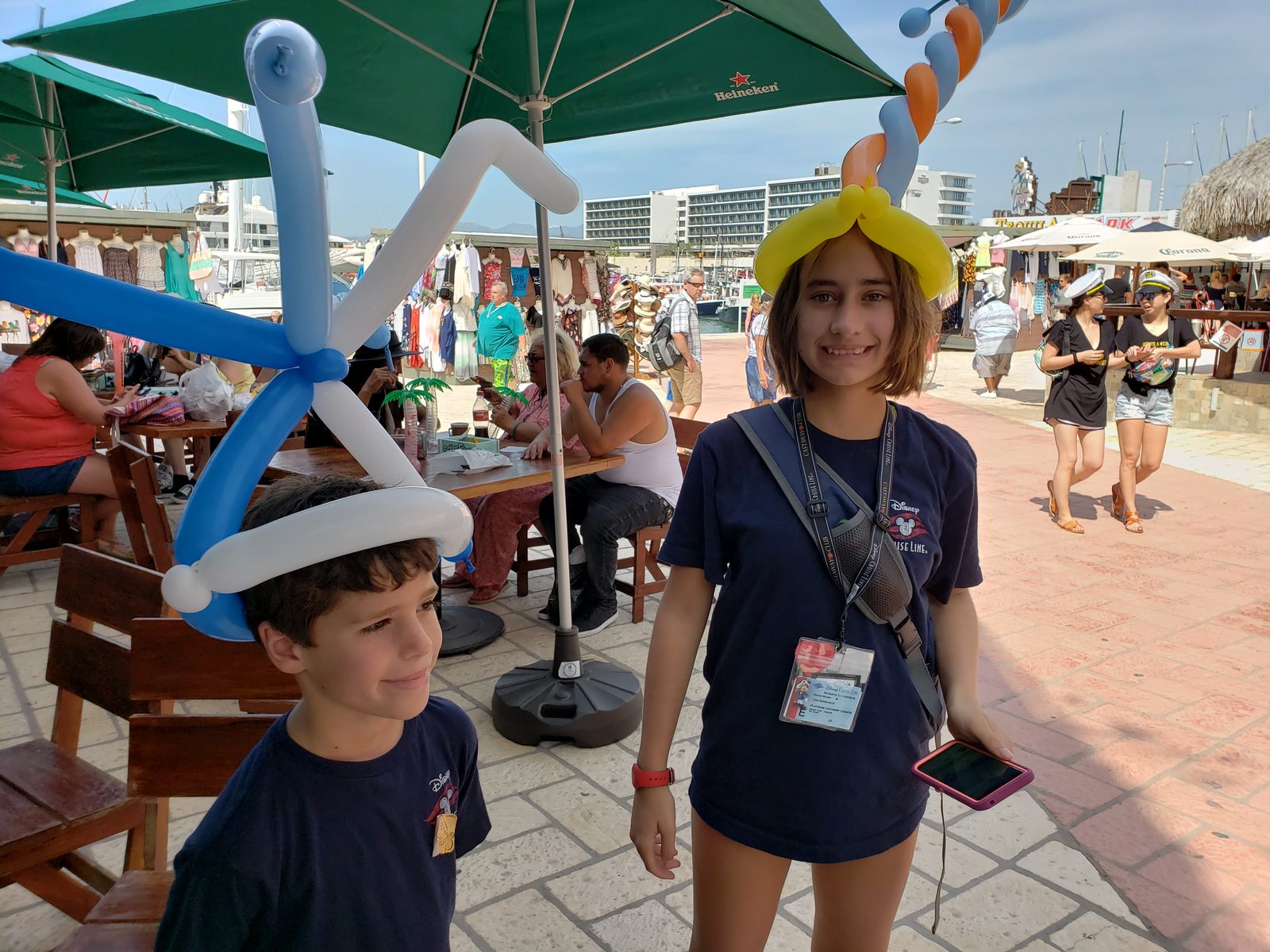 Thomas and Lisa in their balloon hats from a vendor
