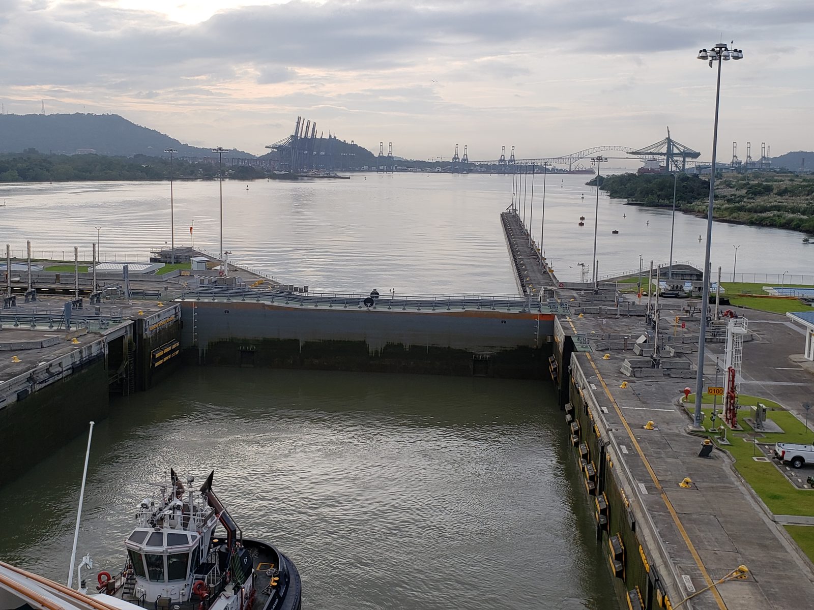A tug in the first lock chamber