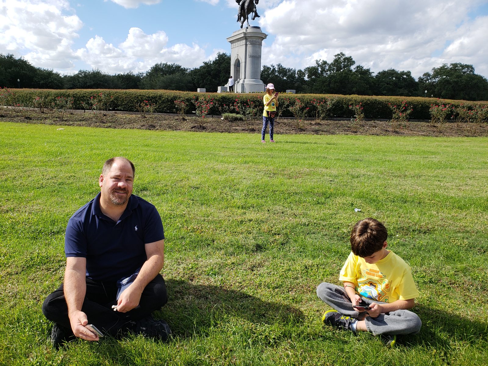 Pokemon Go raid time at the Sam Houston Monument
