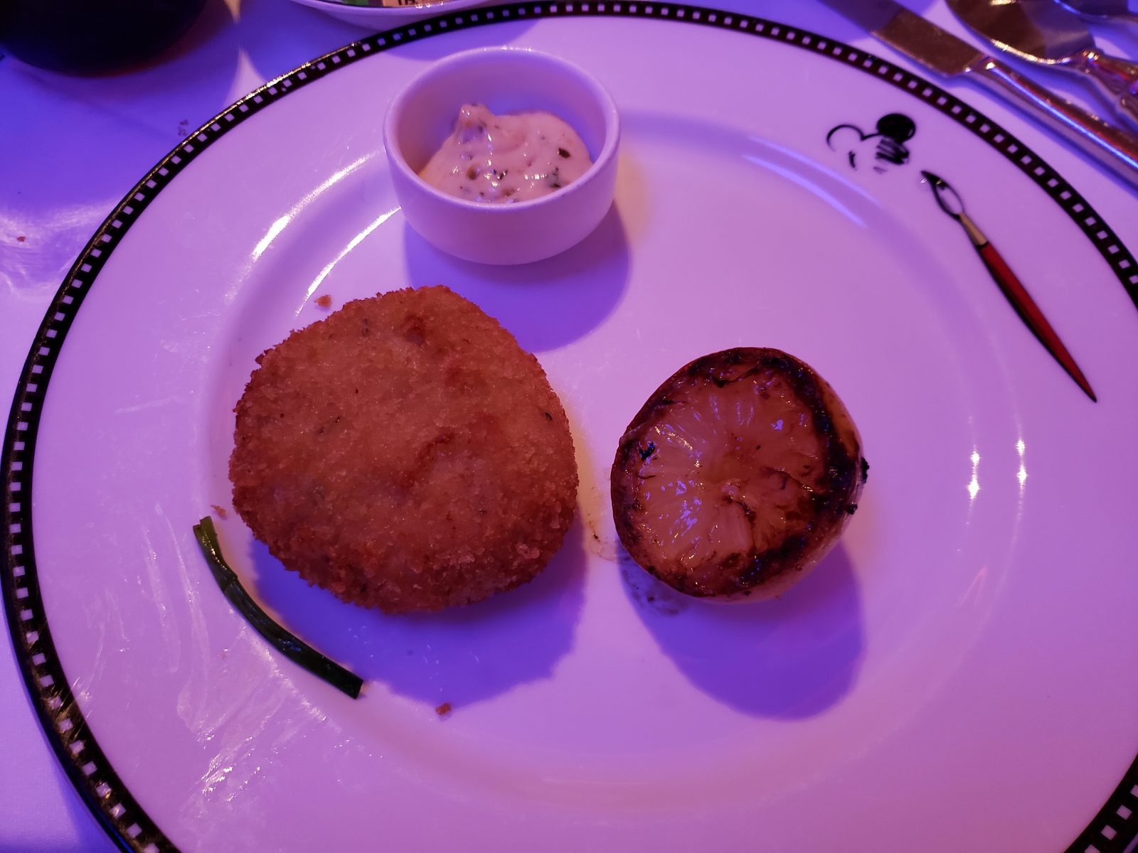 Crab cake to start dinner
