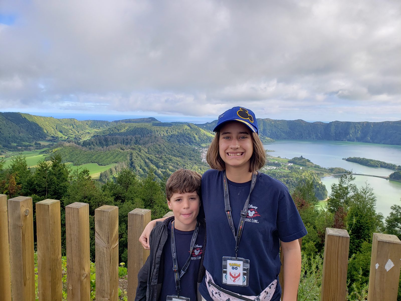 Thomas and Lisa above the Sete Cidades lakes