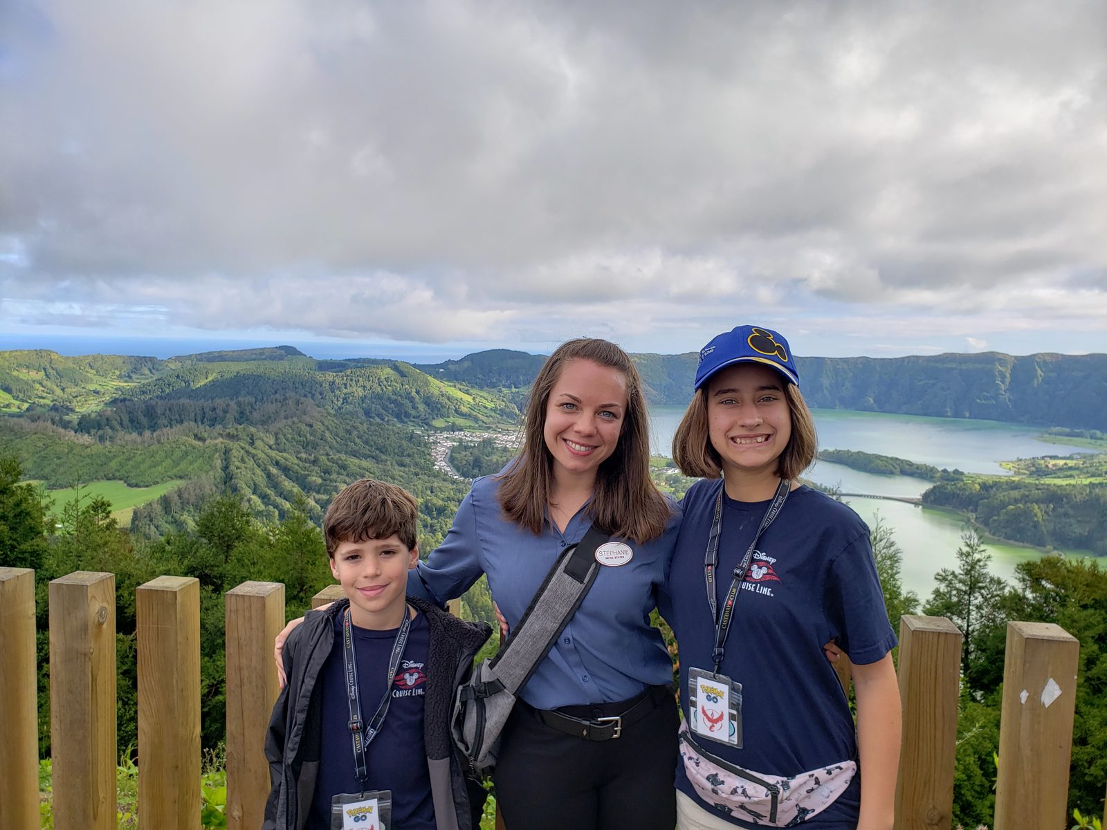 Lisa and Thomas above the crater lake overlook