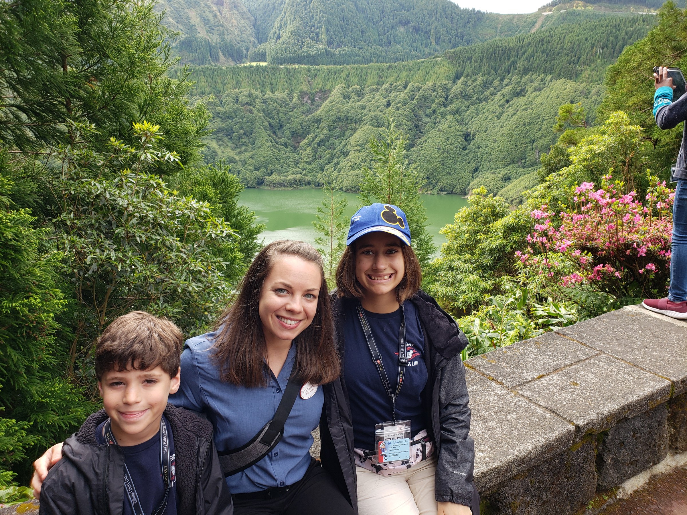 Thomas, Stephanie and Lisa at the Lagoa de Santiago viewpoint