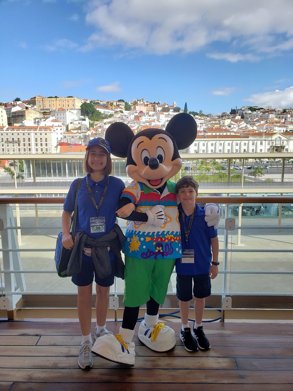 Lisa and Thomas meet Mickey above Lisbon