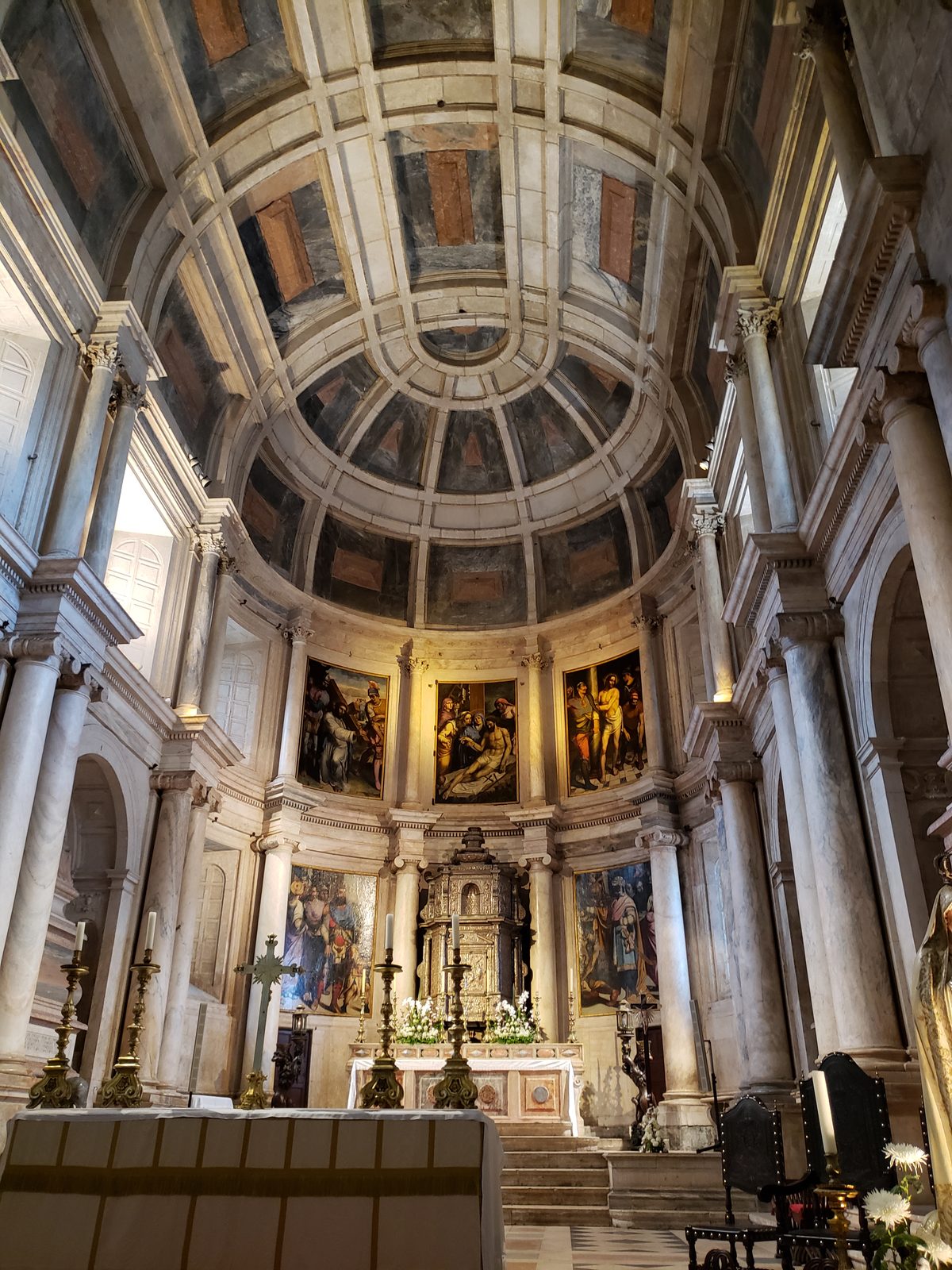 Inside Jerónimos Monastery's vaulted nave