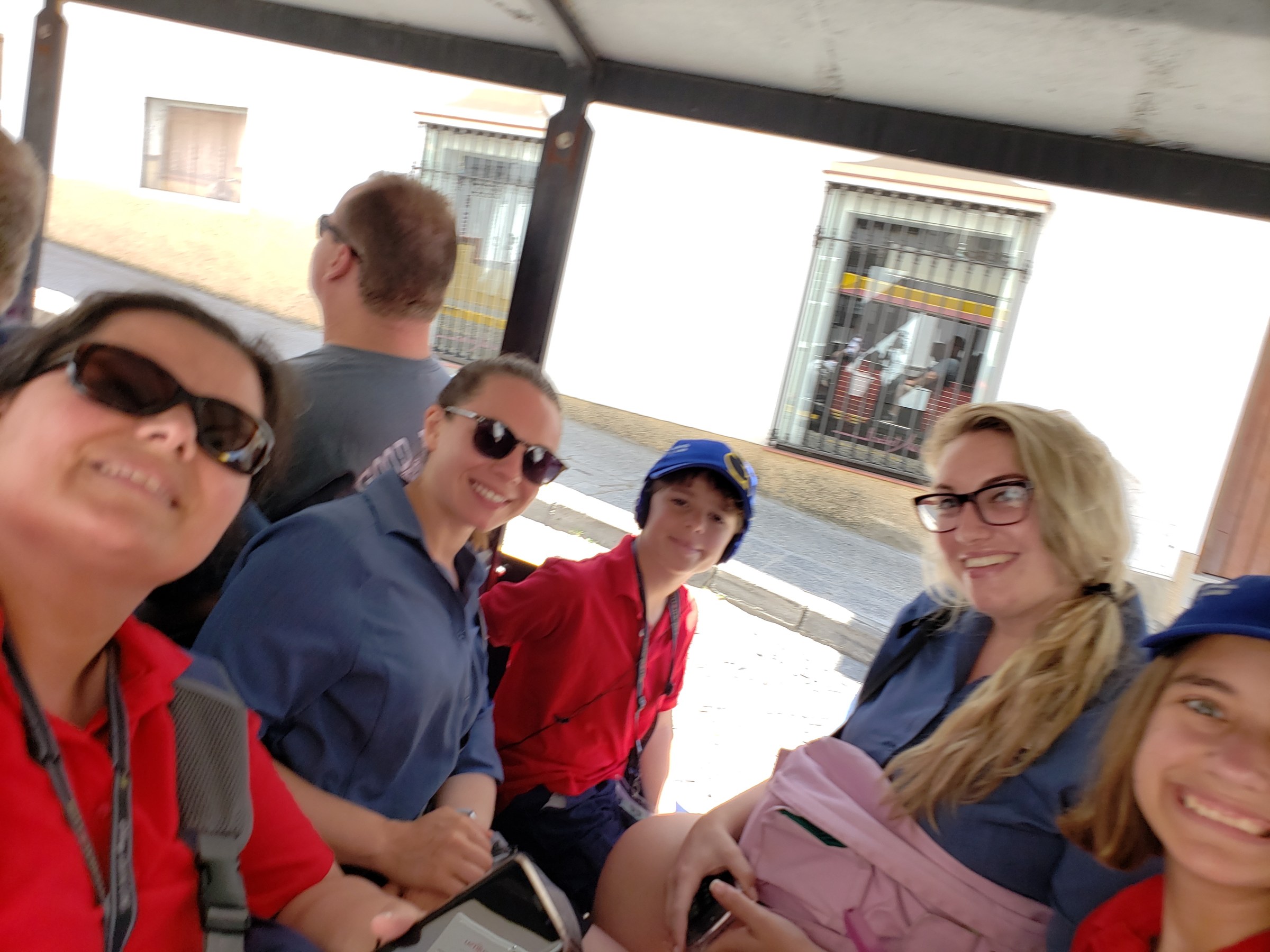 Kathy, Stephanie, Frankie and Lisa on the bus in Arcos de la Frontera