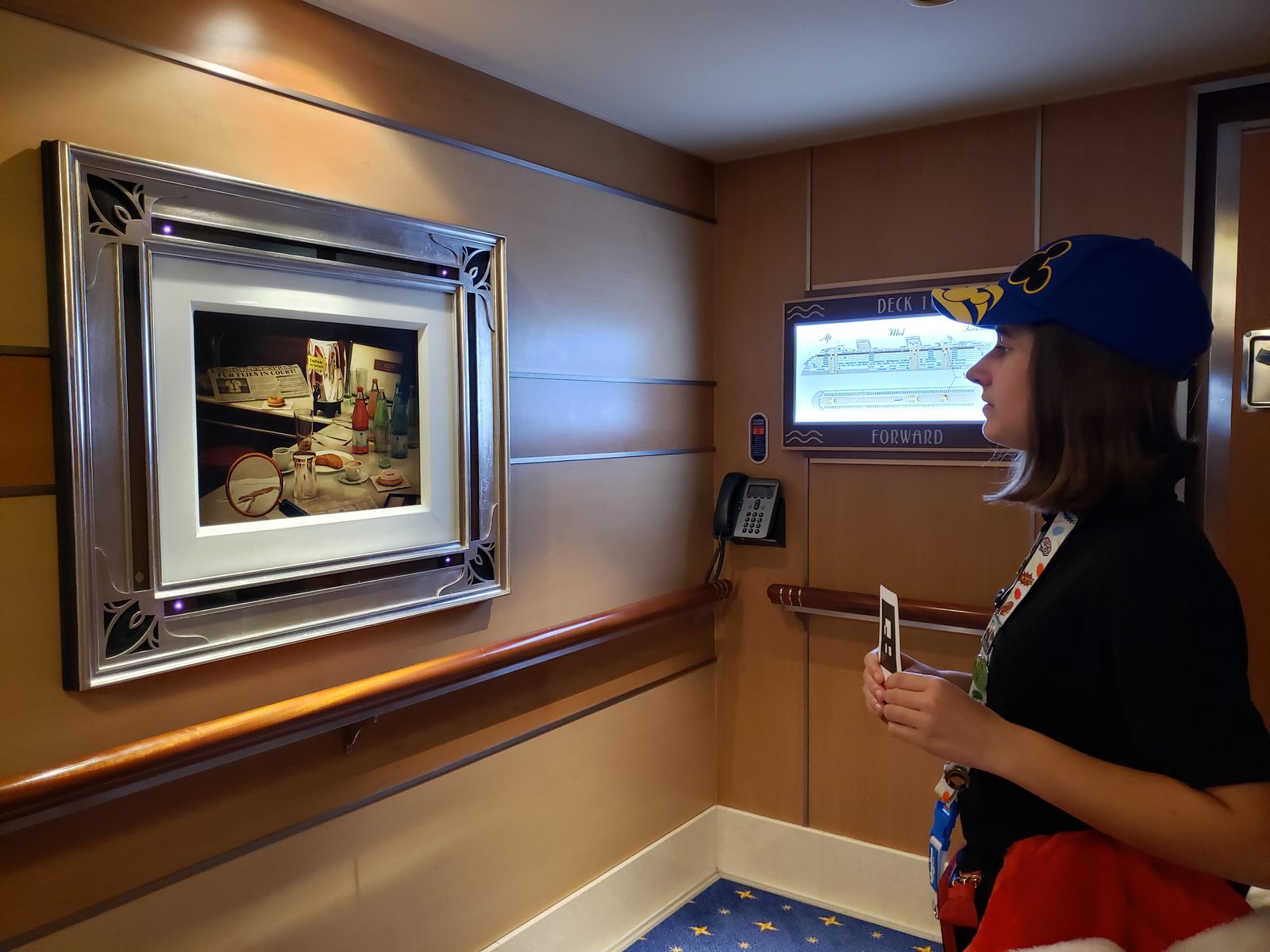 Lisa following clues for the Midship Detective Agency