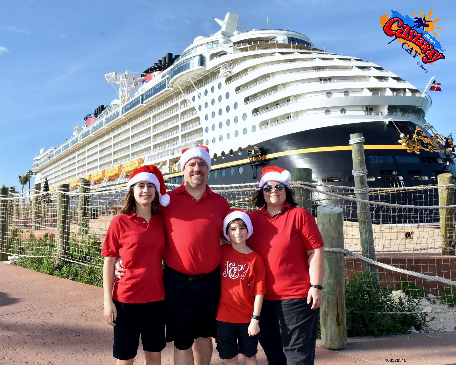 Lisa, Thomas and me ashore in our matching red shirts