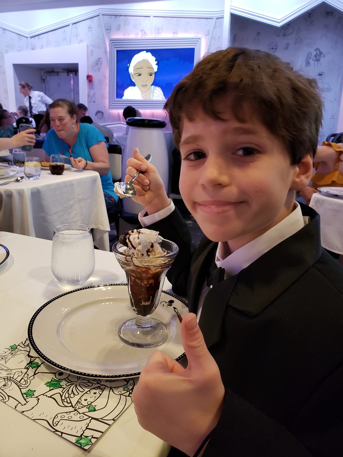 Thumbs up for the sundae at Animator's Palate