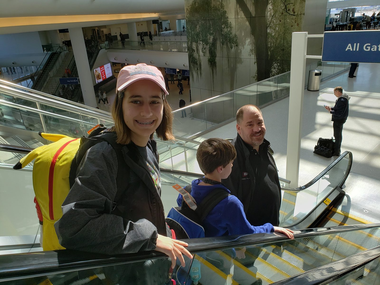 Lisa, Thomas and me at the New Orleans airport