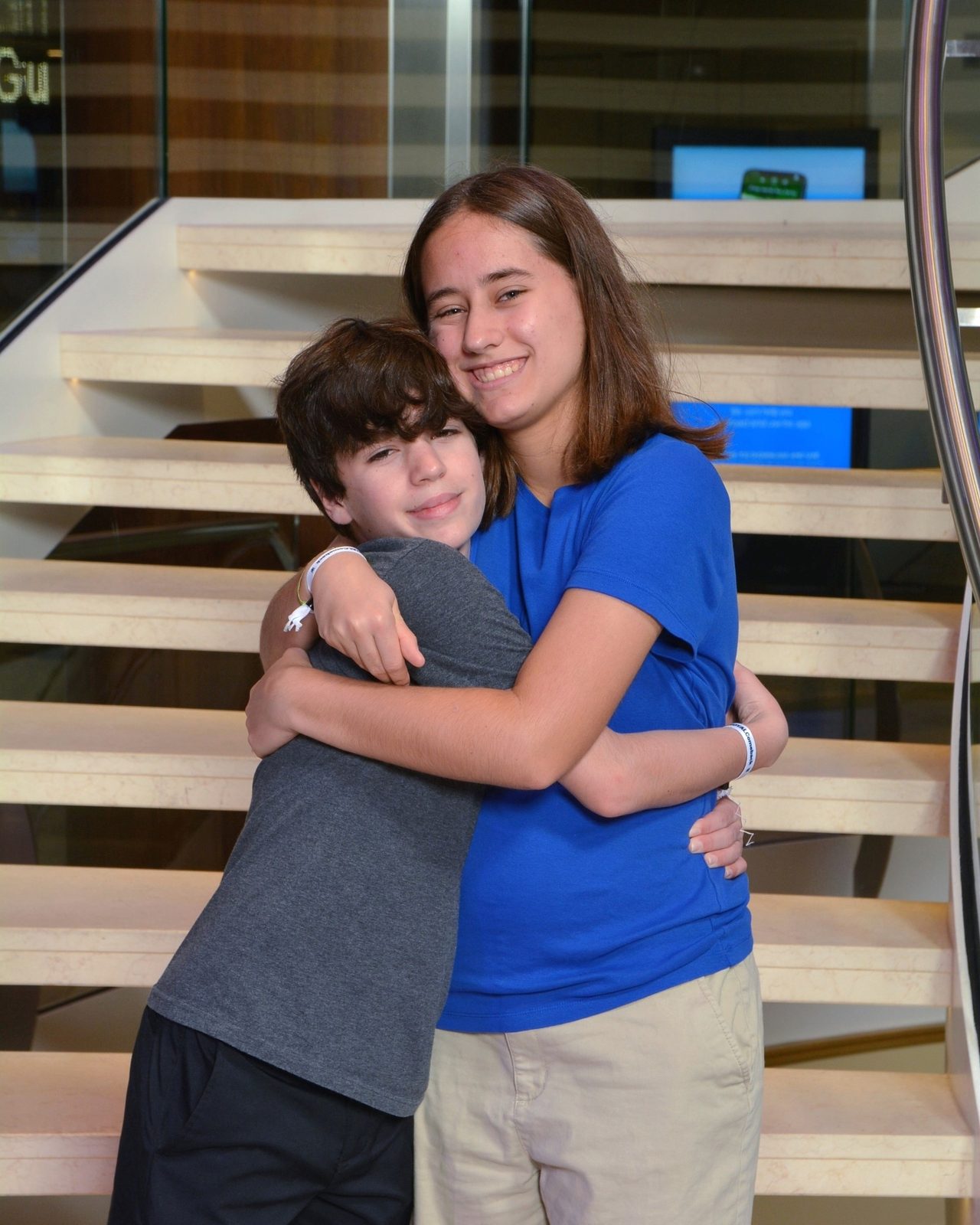 Thomas and Lisa on the stairs