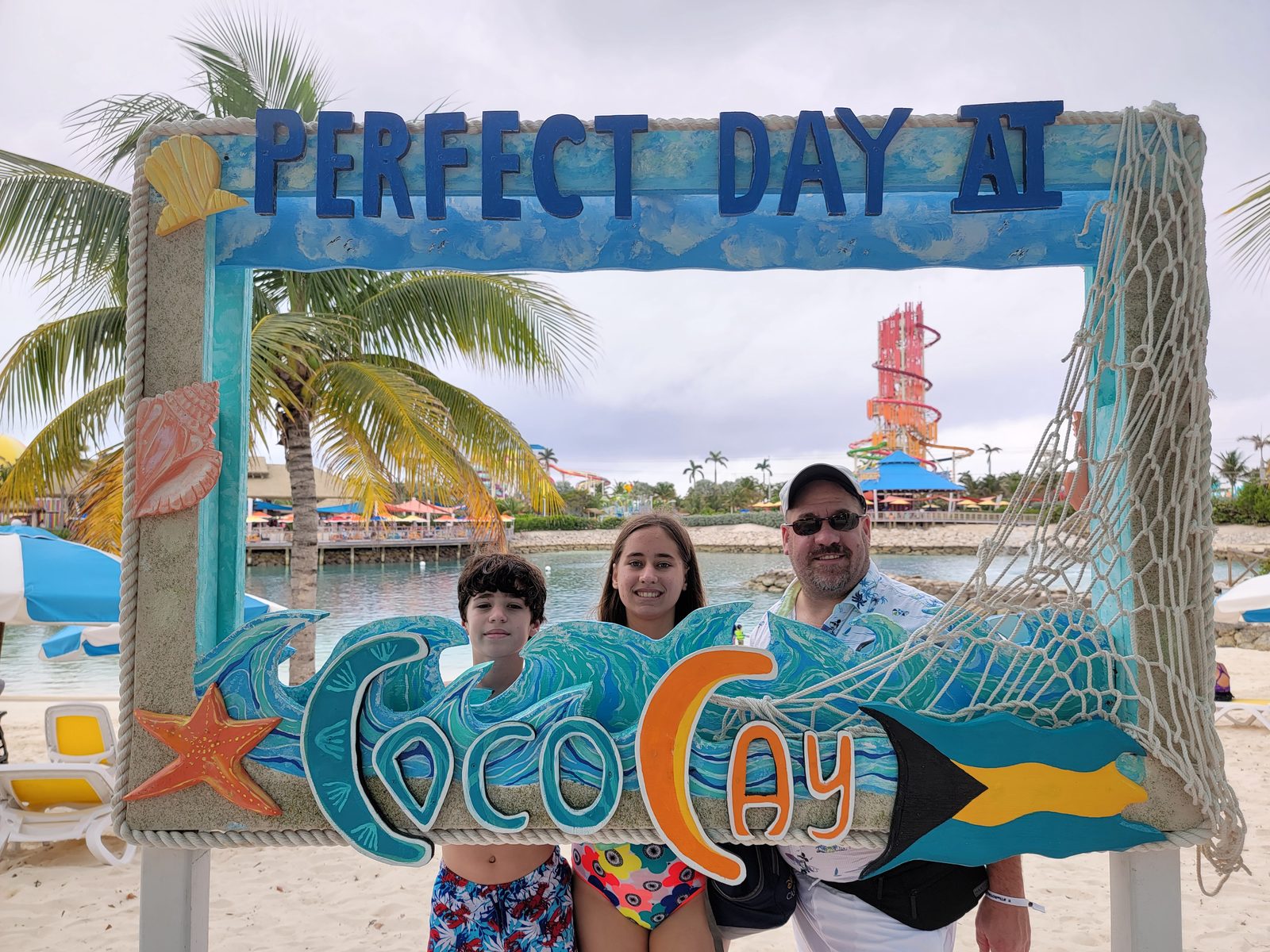 Lisa, Thomas and me at the Perfect Day frame