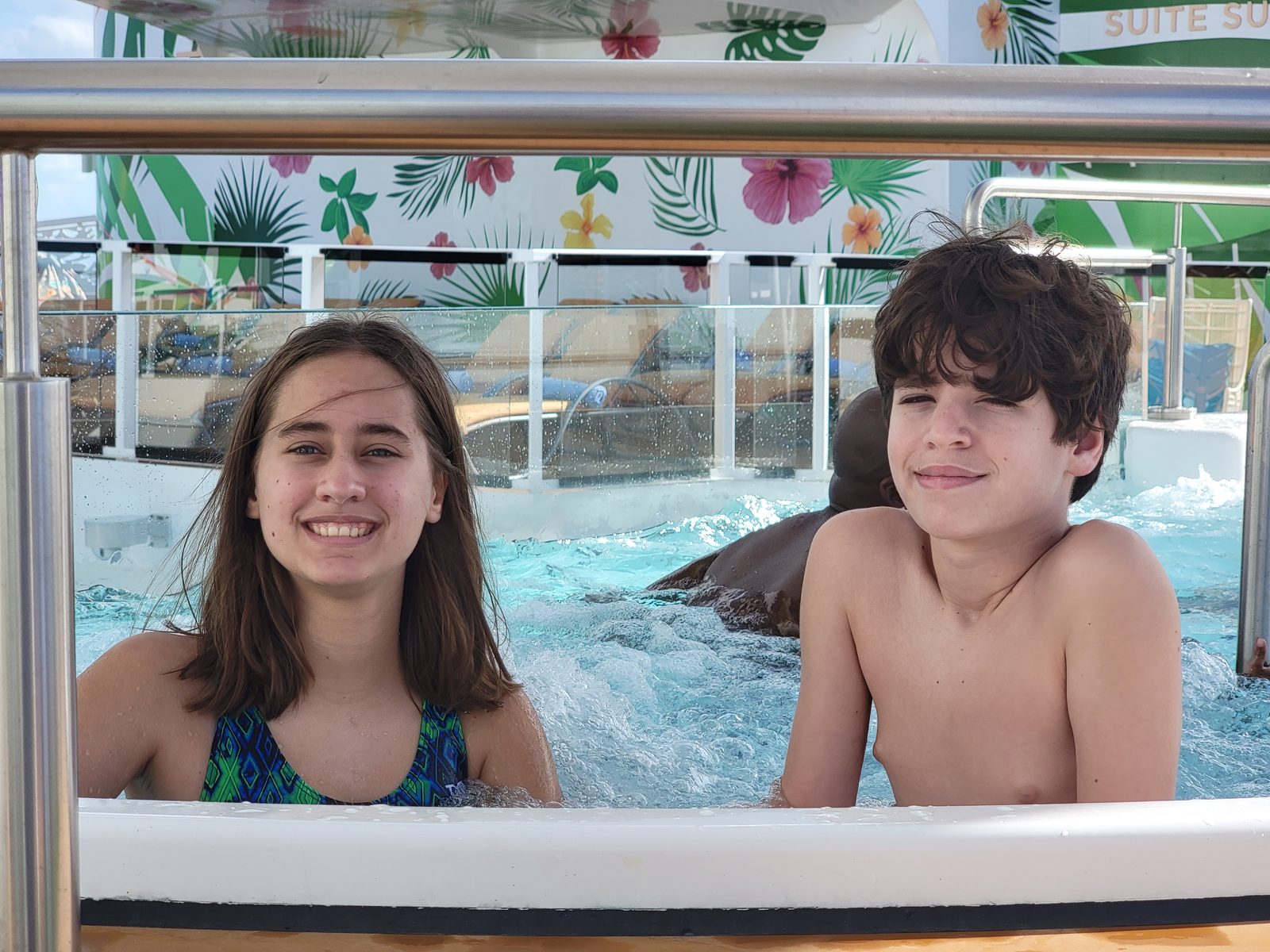Lisa and Thomas in the hot tub