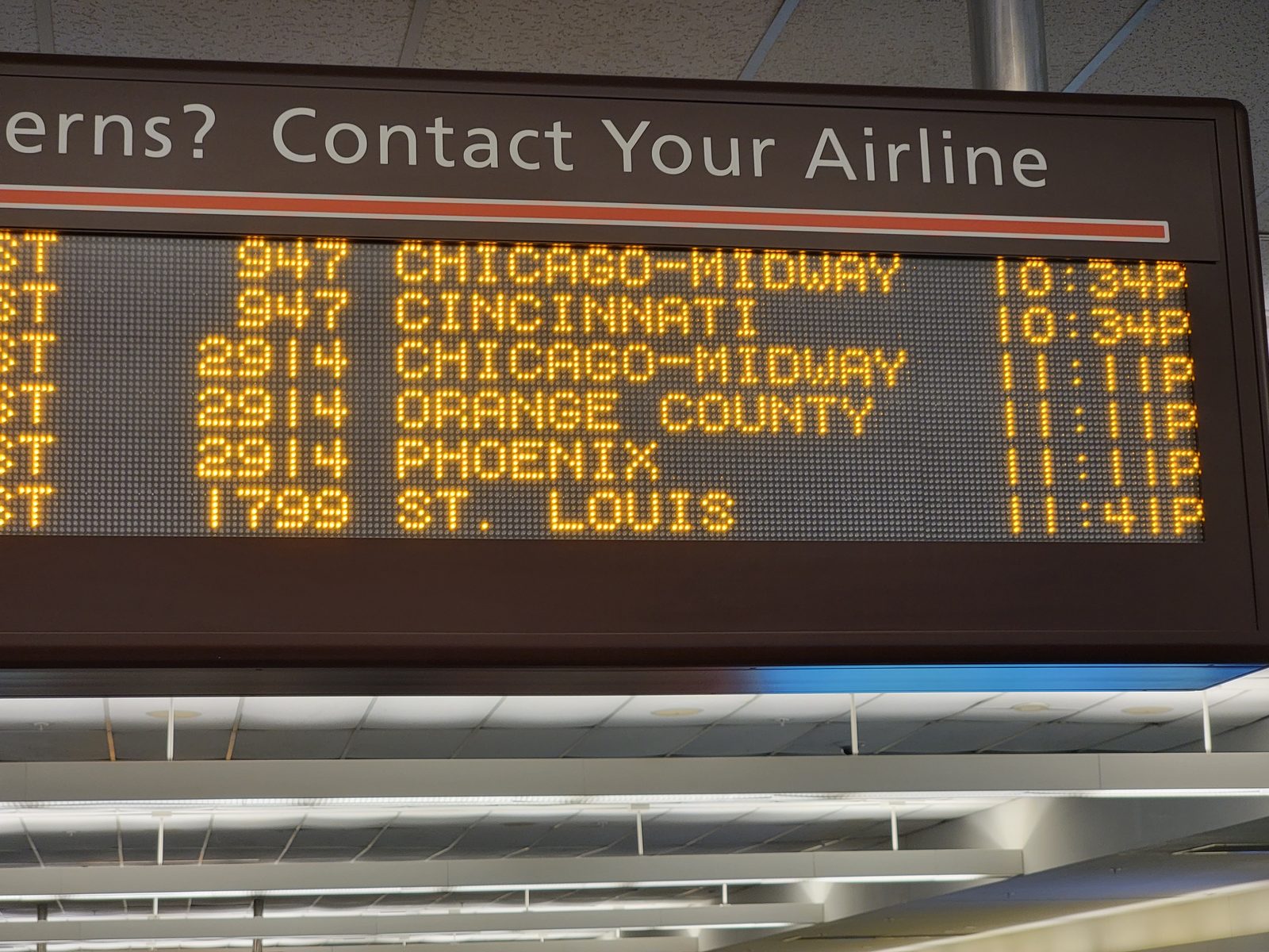 Flight board at baggage claim in Orlando