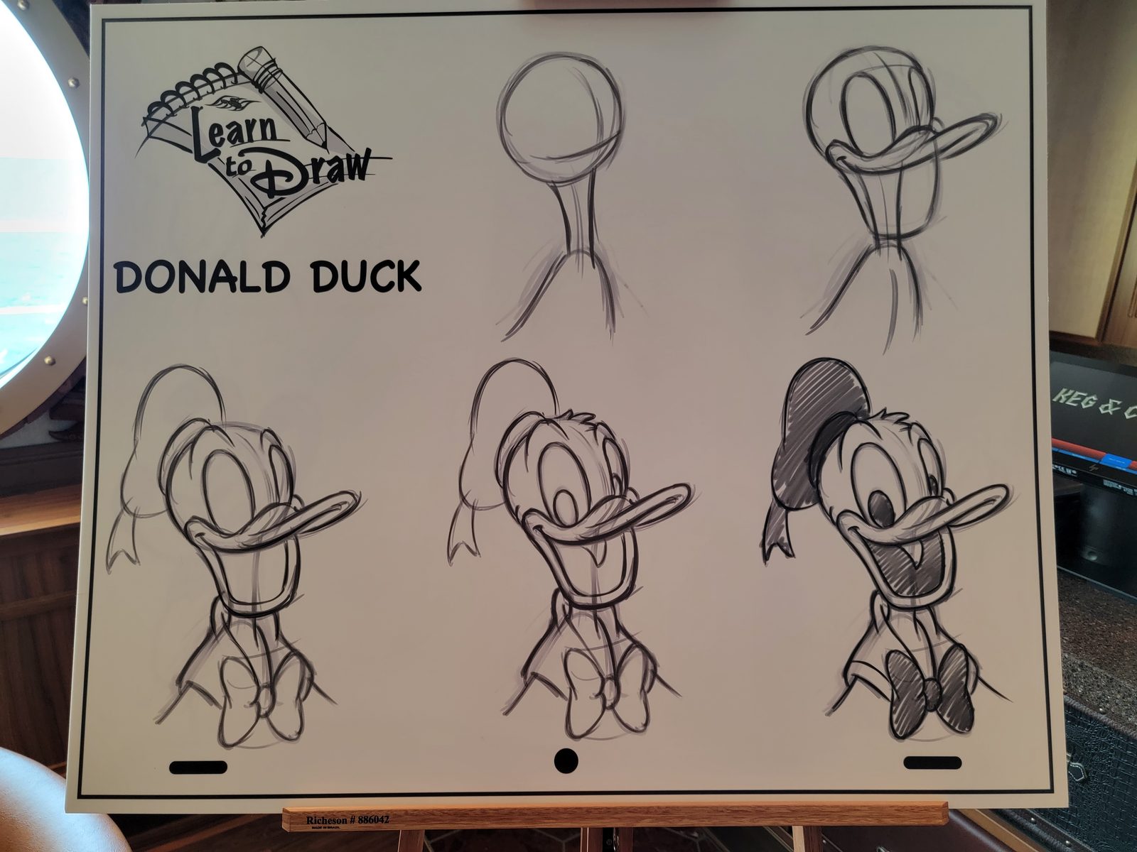 Learn to Draw Donald Duck on the sea day