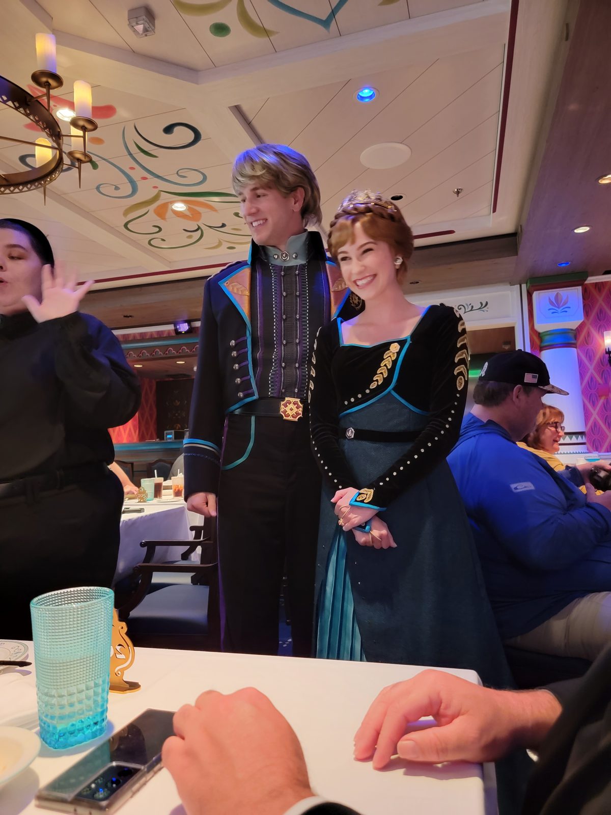 Anna and Kristoff stop by our table at Arendelle