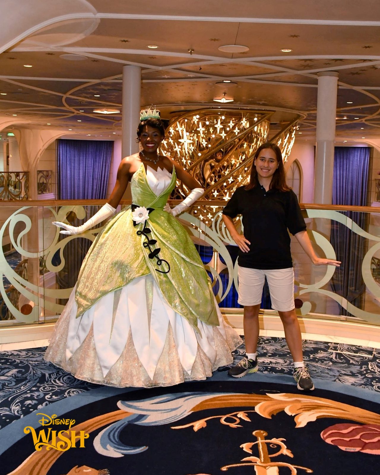 Tiana & Lisa in the Grand Hall