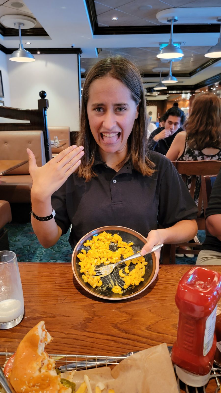 Lisa not enjoying the mac n cheese