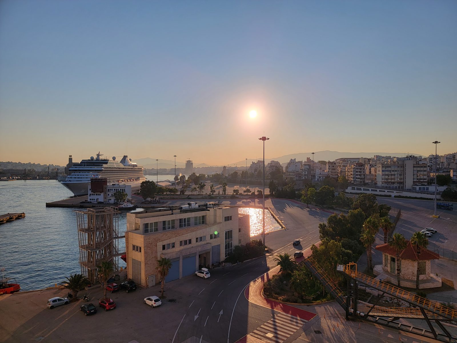 10-Day Greek Isles Round-Trip Rome: Santorini, Athens & Florence