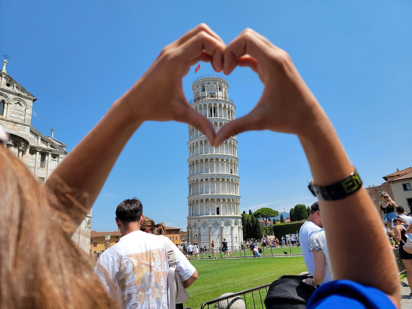 Framing the Leaning Tower with a heart